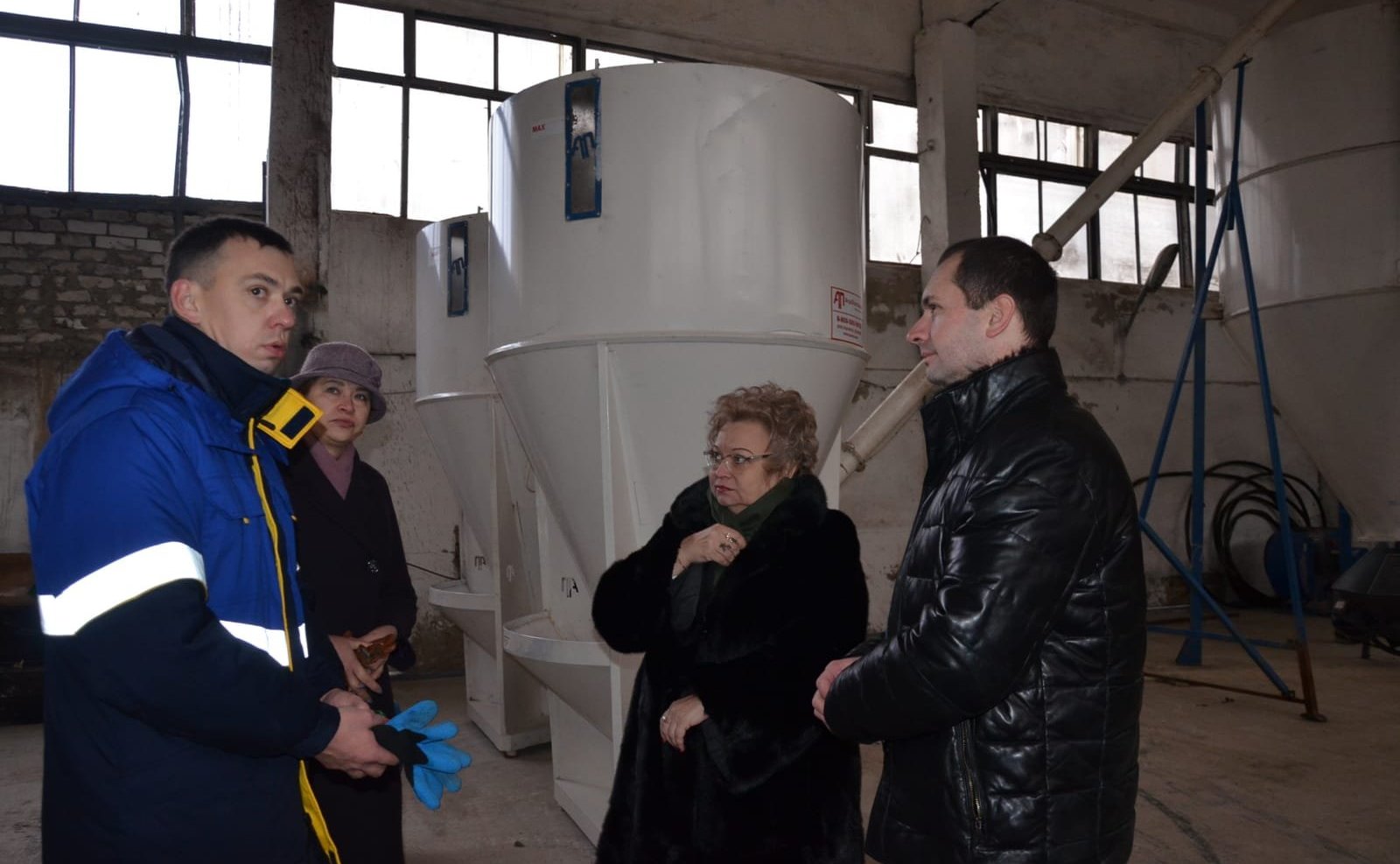 Оксана Хлякина в ходе рабочей поездки в регион побывала в Добринском районе