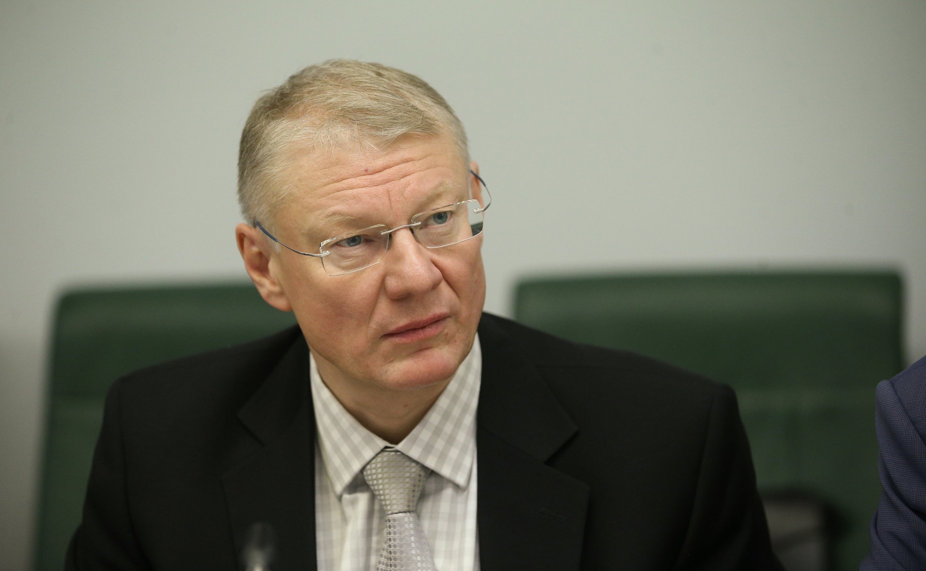 Круглый стол Комитета СФ по конституционному законодательству и государственному строительству