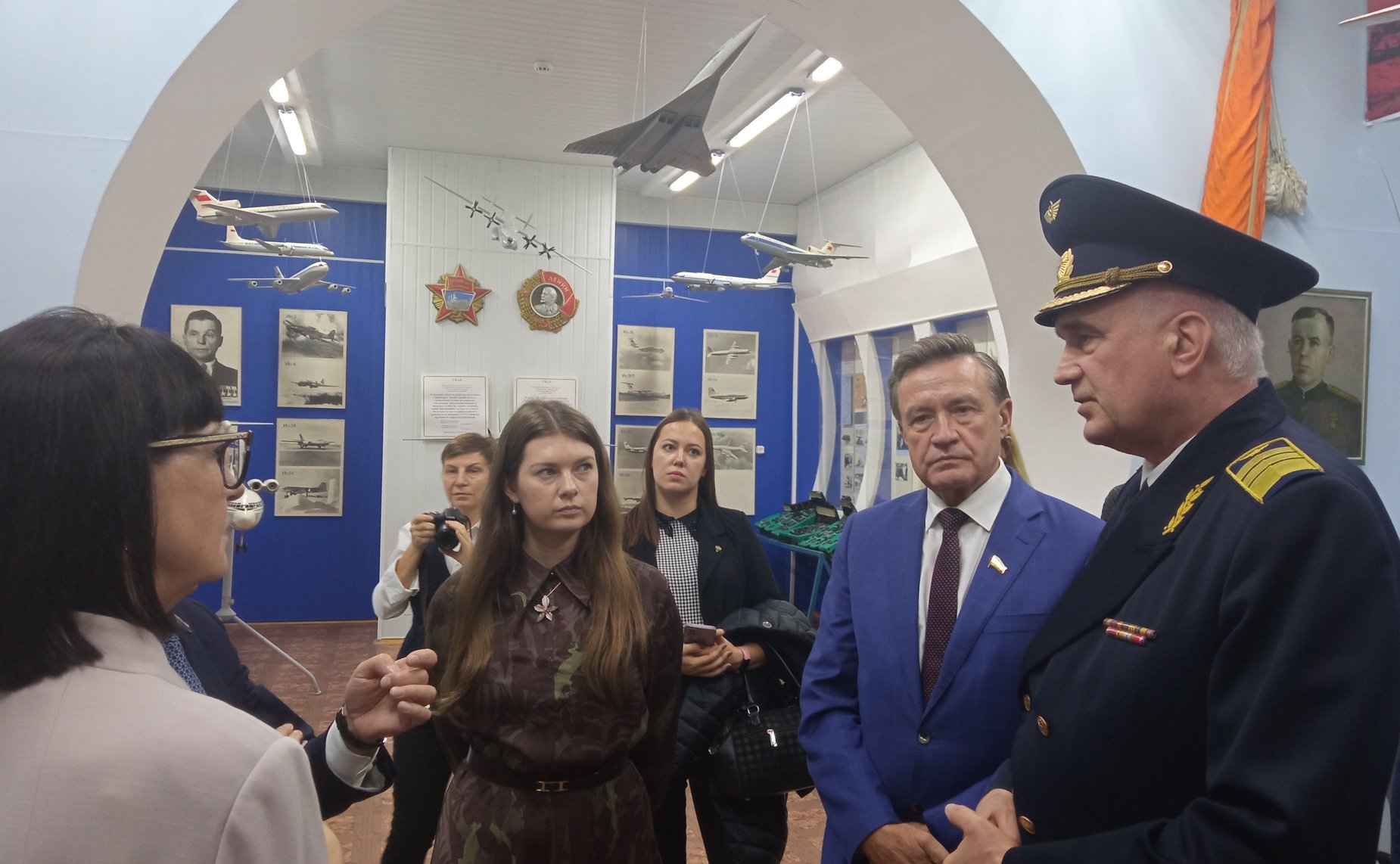 Сергей Рябухин в ходе рабочей поездки в регион принял участие в работе круглого стола по вопросу законодательного определения статуса музеев образовательных организаций