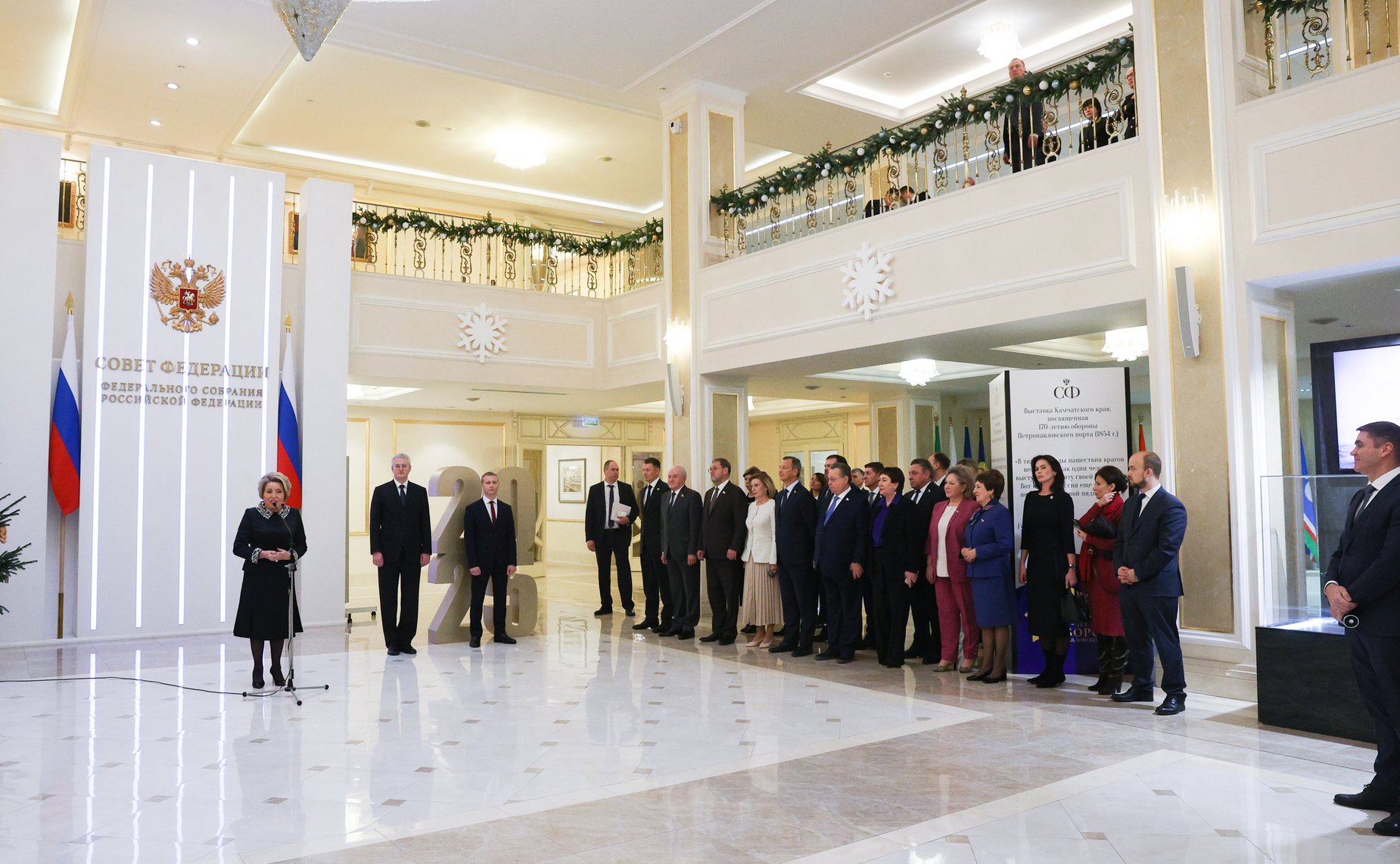 В Совете Федерации открылась выставка, приуроченная к 170-летию Петропавловской обороны