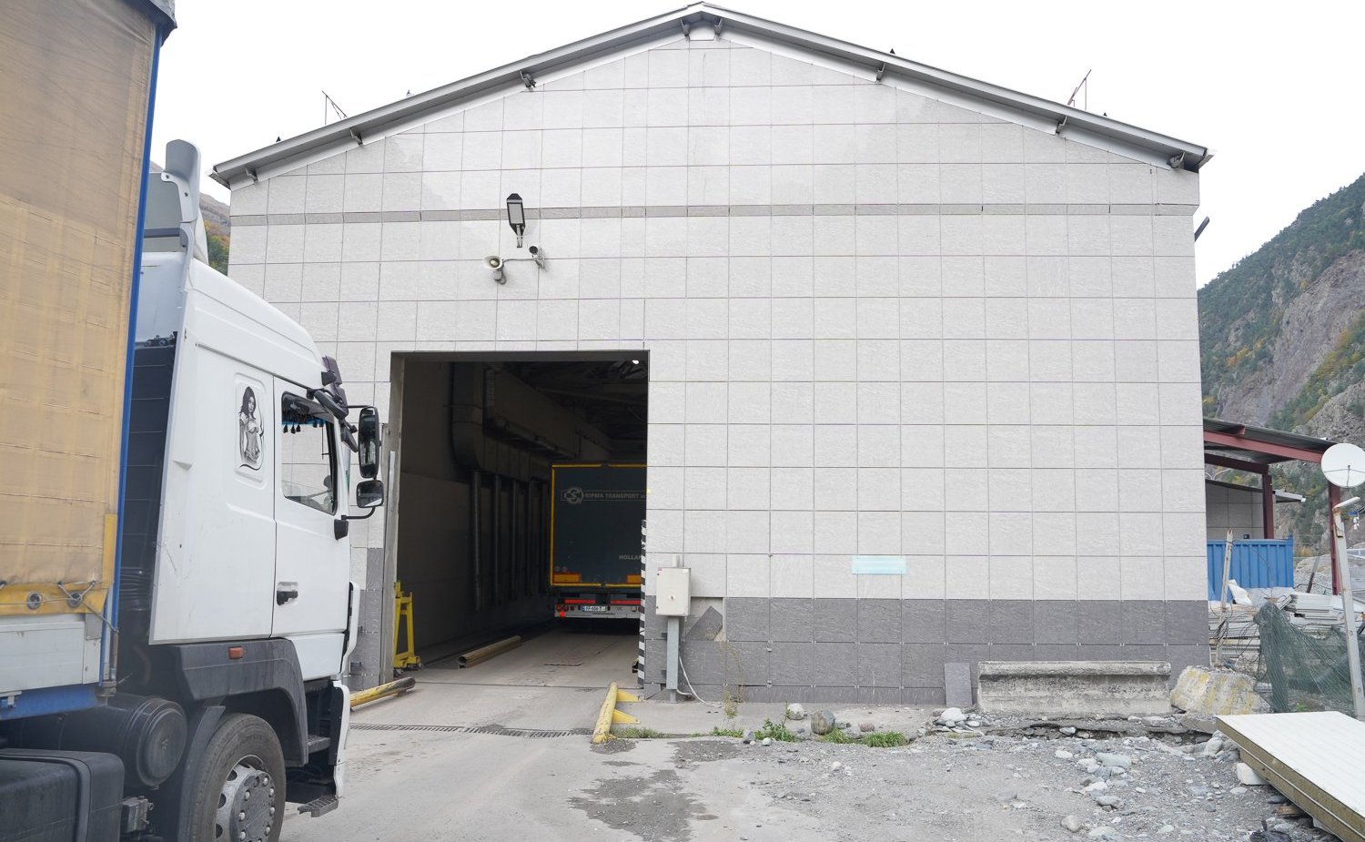 Сенаторы РФ проинспектировали приграничные пункты пропуска в субъектах РФ