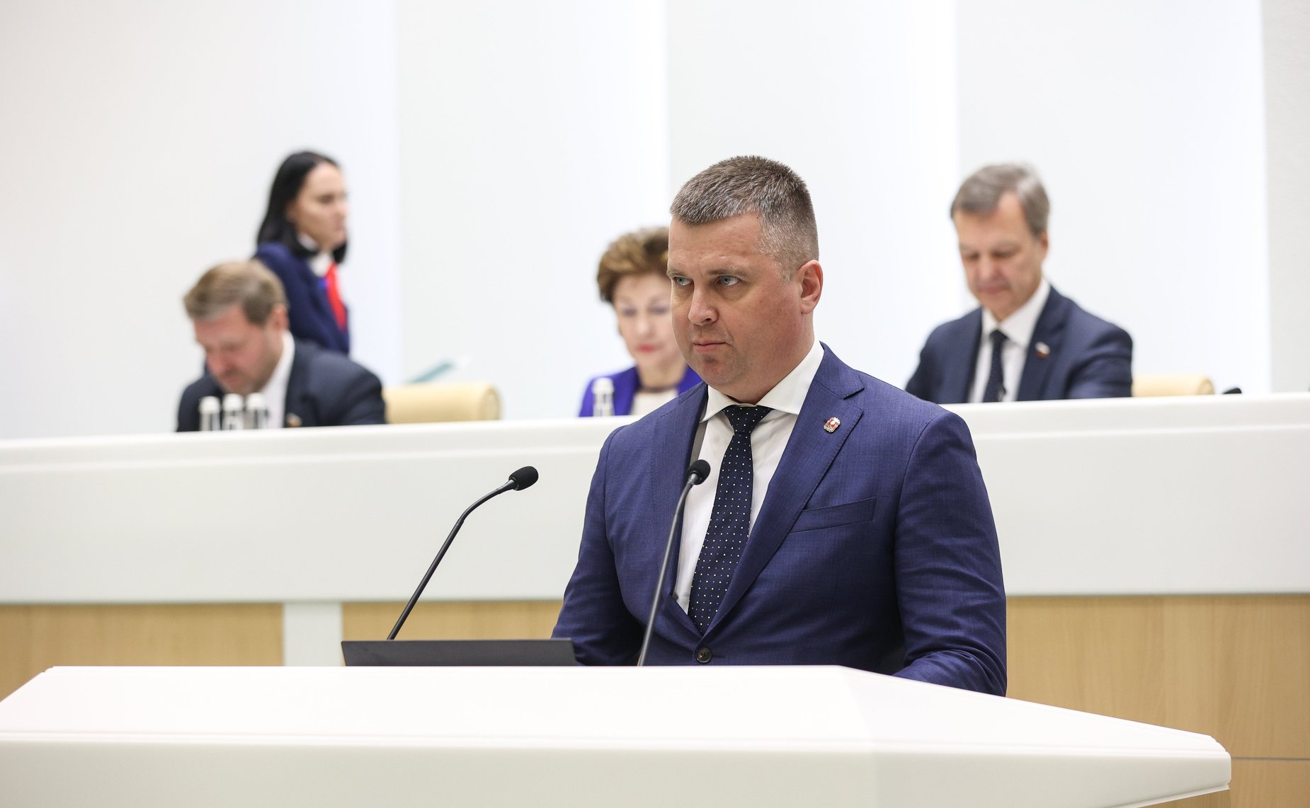 Дмитрий Аверов