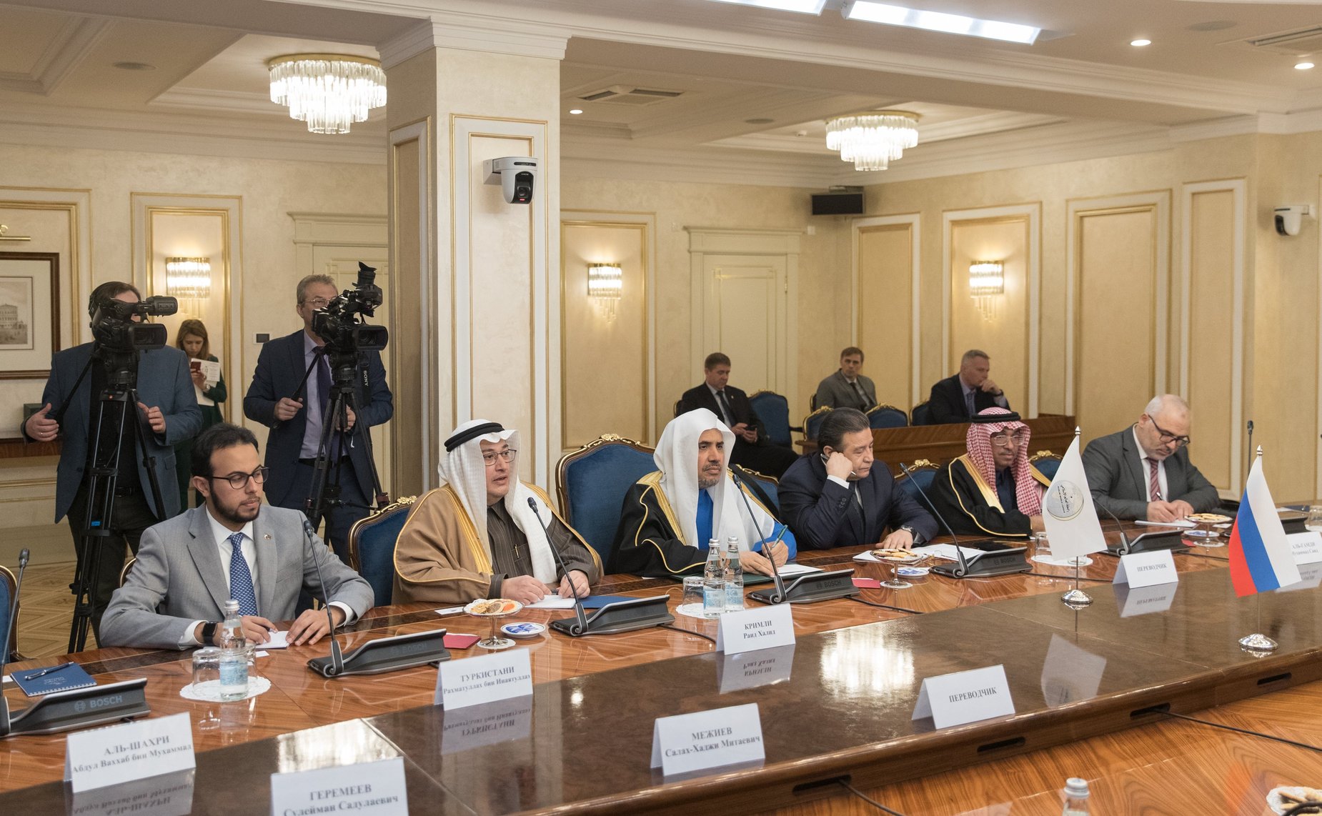 Встреча В. Матвиенко с Генеральным секретарем Всемирной исламской лиги