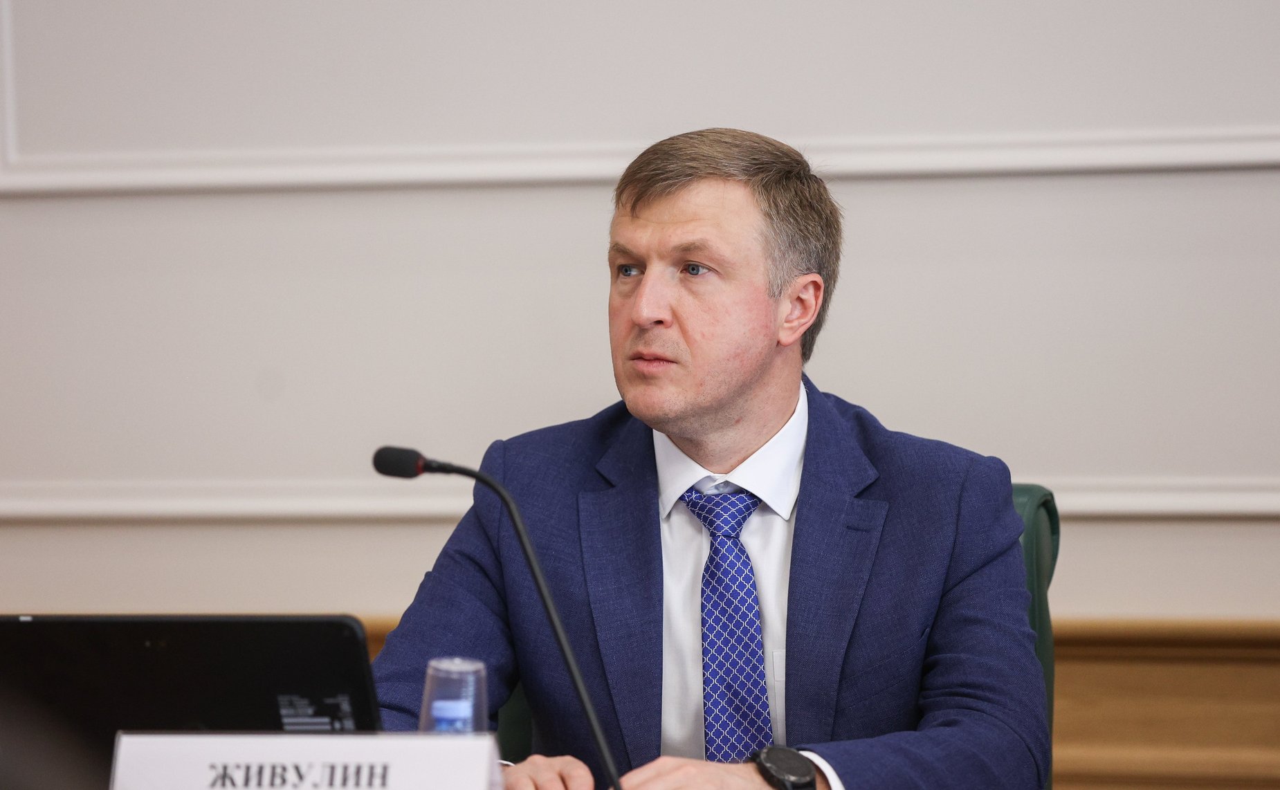 Заседание Комитета СФ по конституционному законодательству и государственному строительству