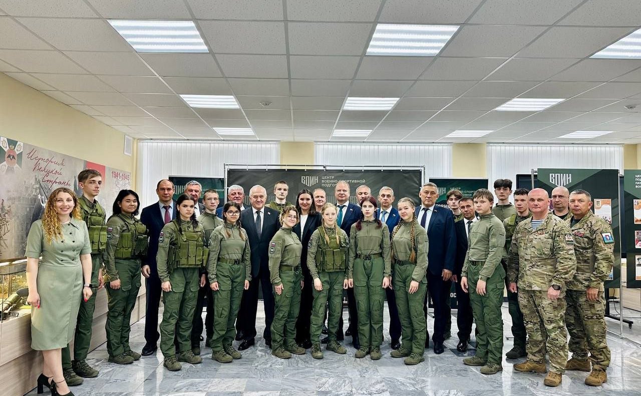 В рамках выездного заседания Комитета СФ по обороне и безопасности сенаторы посетили Центр военно-спортивной подготовки ВОИН