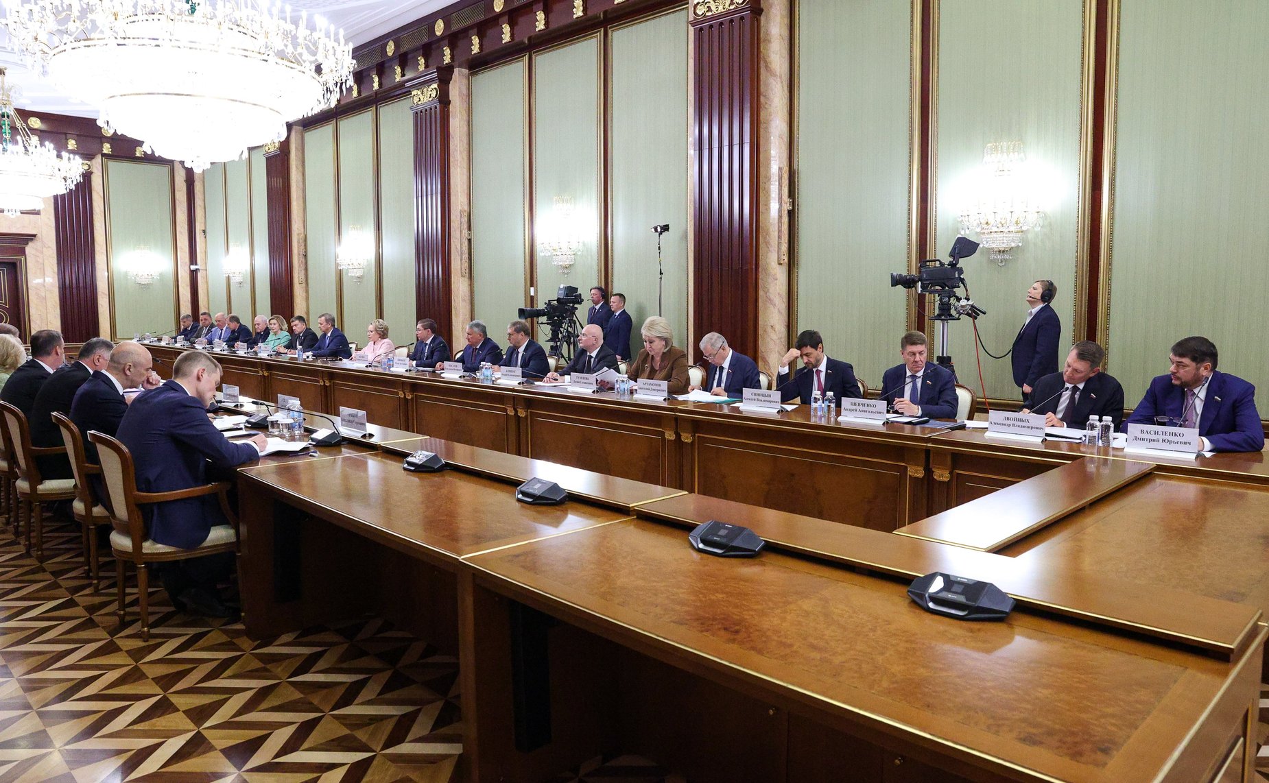 Встреча Председателя Правительства РФ Михаила Мишустина с членами Совета палаты