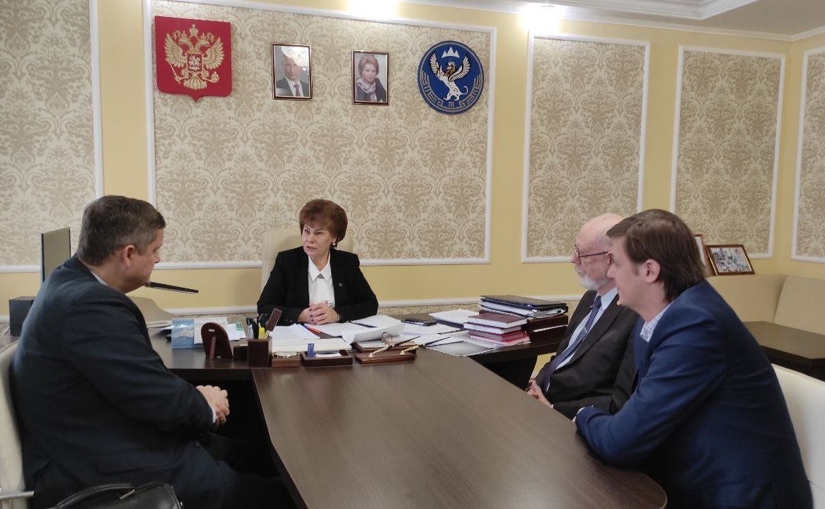 Татьяна Гигель в ходе региональной поездки приняла участие в заседании рабочей группы исполнительного комитета Межрегиональной ассоциации «Сибирское соглашение»