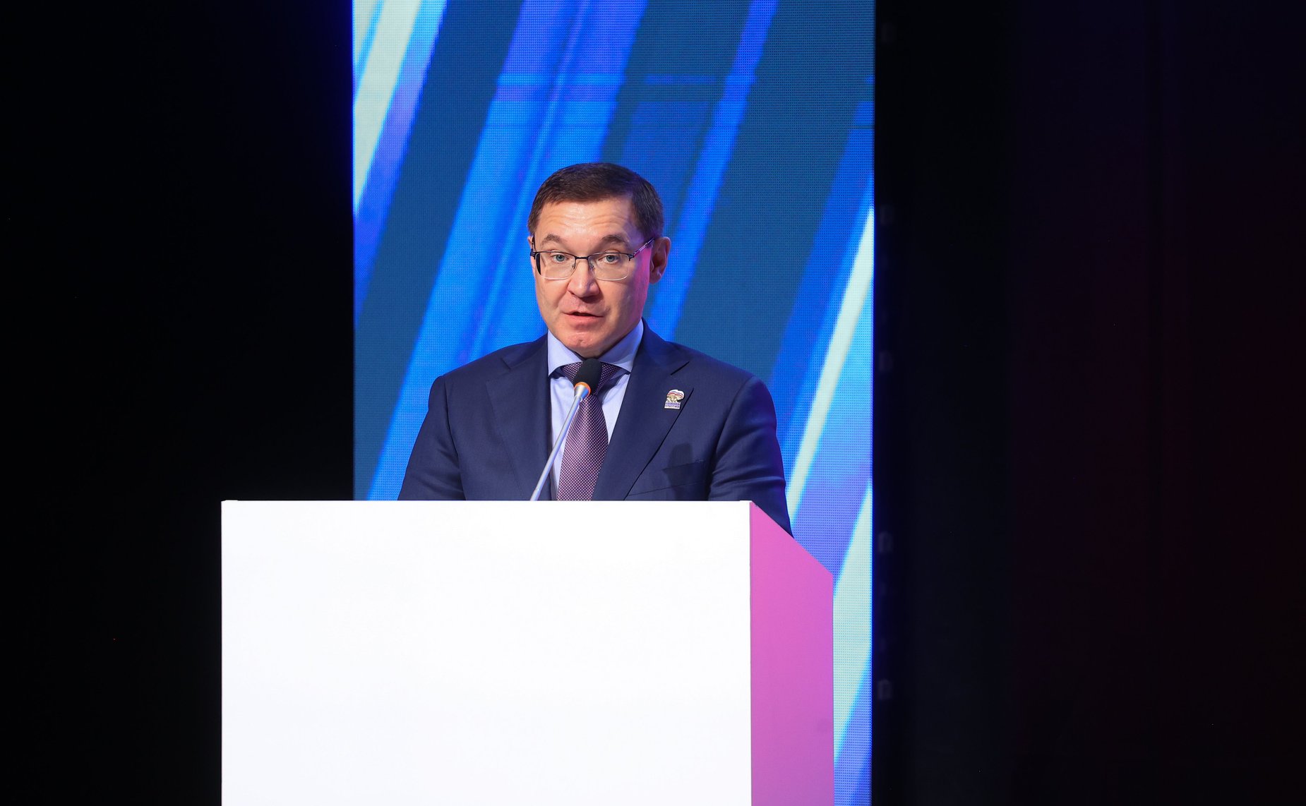 Владимир Якушев