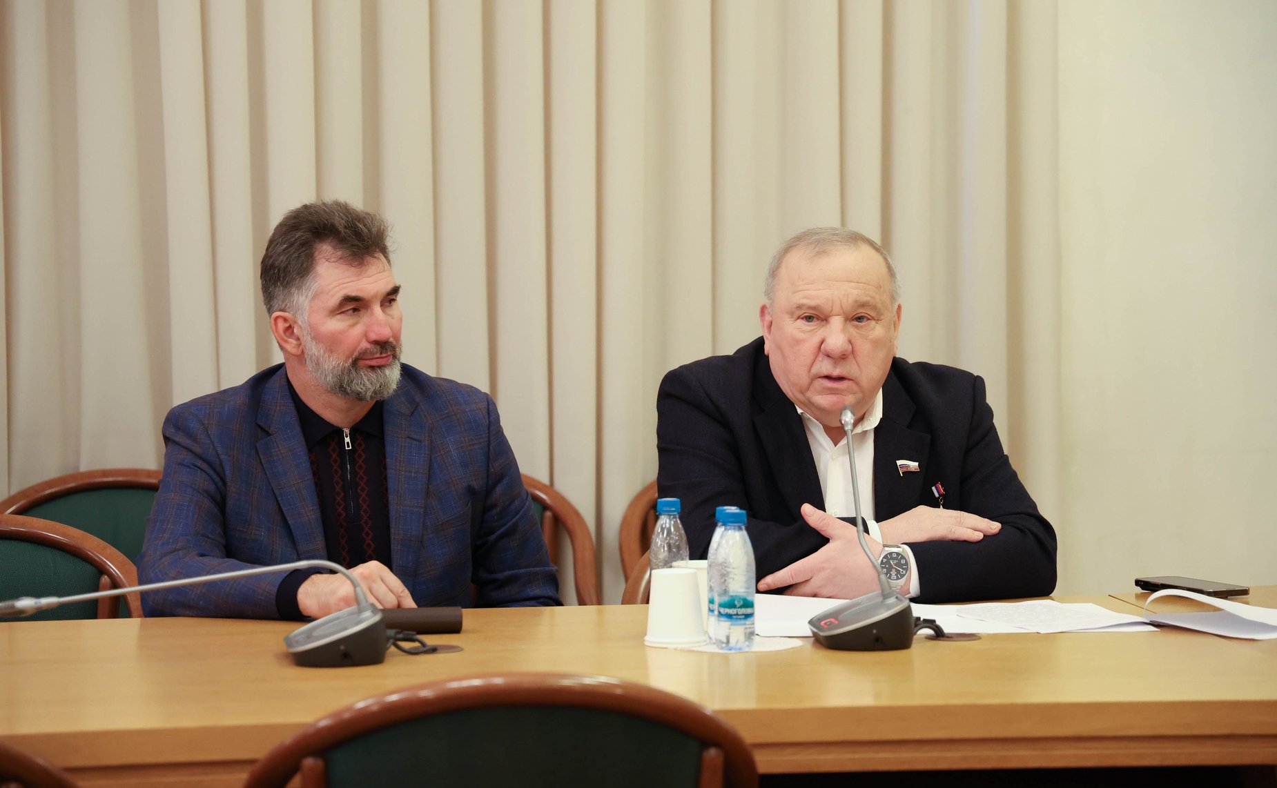 Сенаторы обсудили успешные практики и предложения по развитию НКО