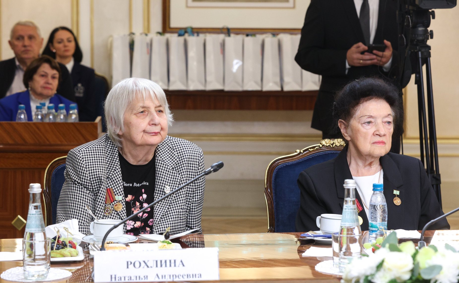 Встреча Председателя Совета Федерации Валентины Матвиенко с делегацией общества «Жители блокадного Ленинграда» Санкт-Петербурга