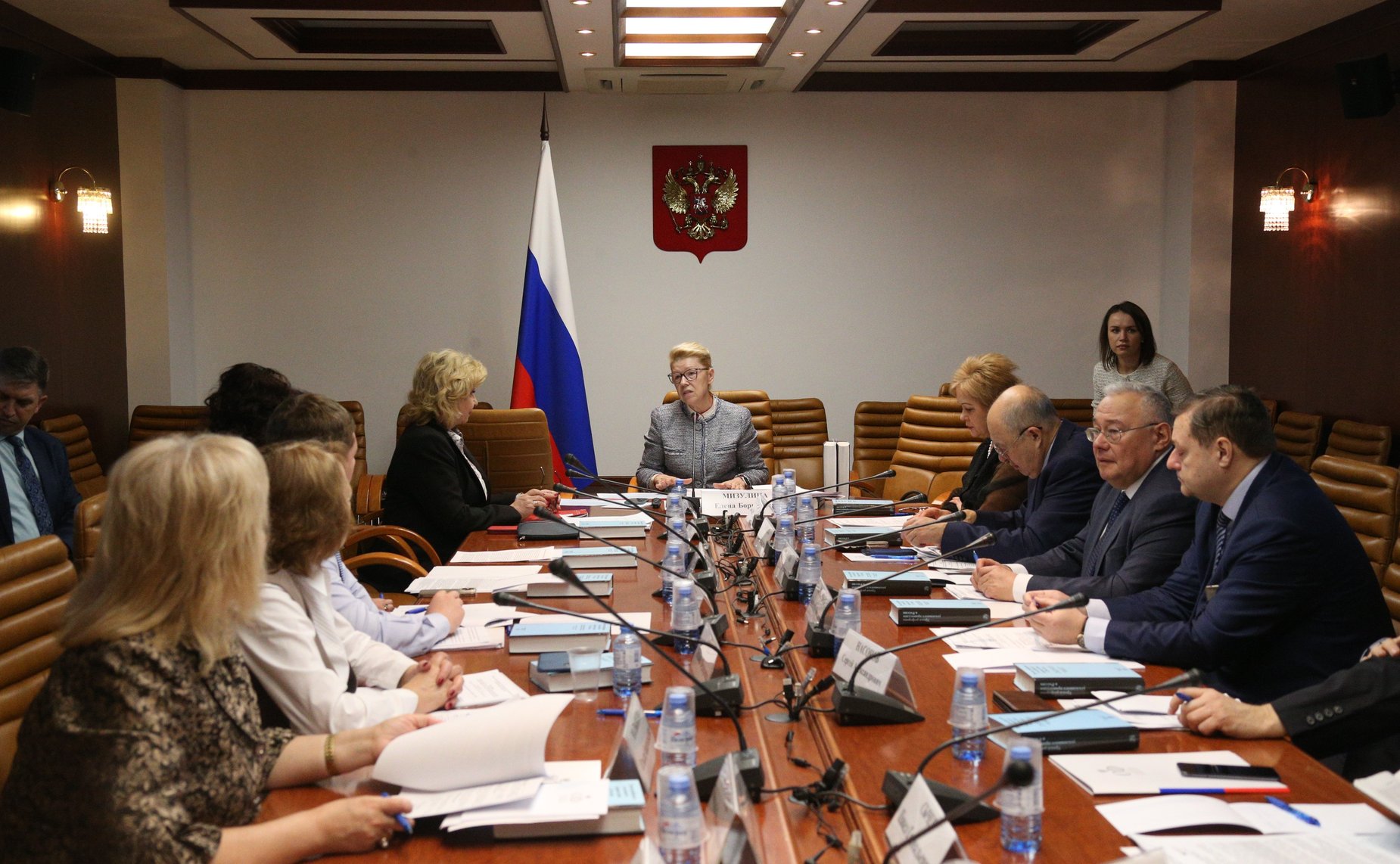 Круглый стол Комитета СФ по конституционному законодательству и государственному строительству