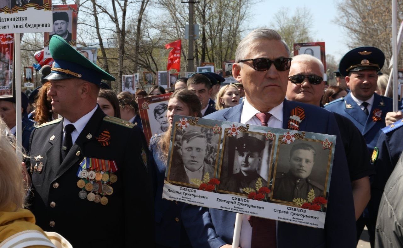 Юрий Валяев принял участие в мероприятиях, посвященных 77-ой годовщине Великой Победы