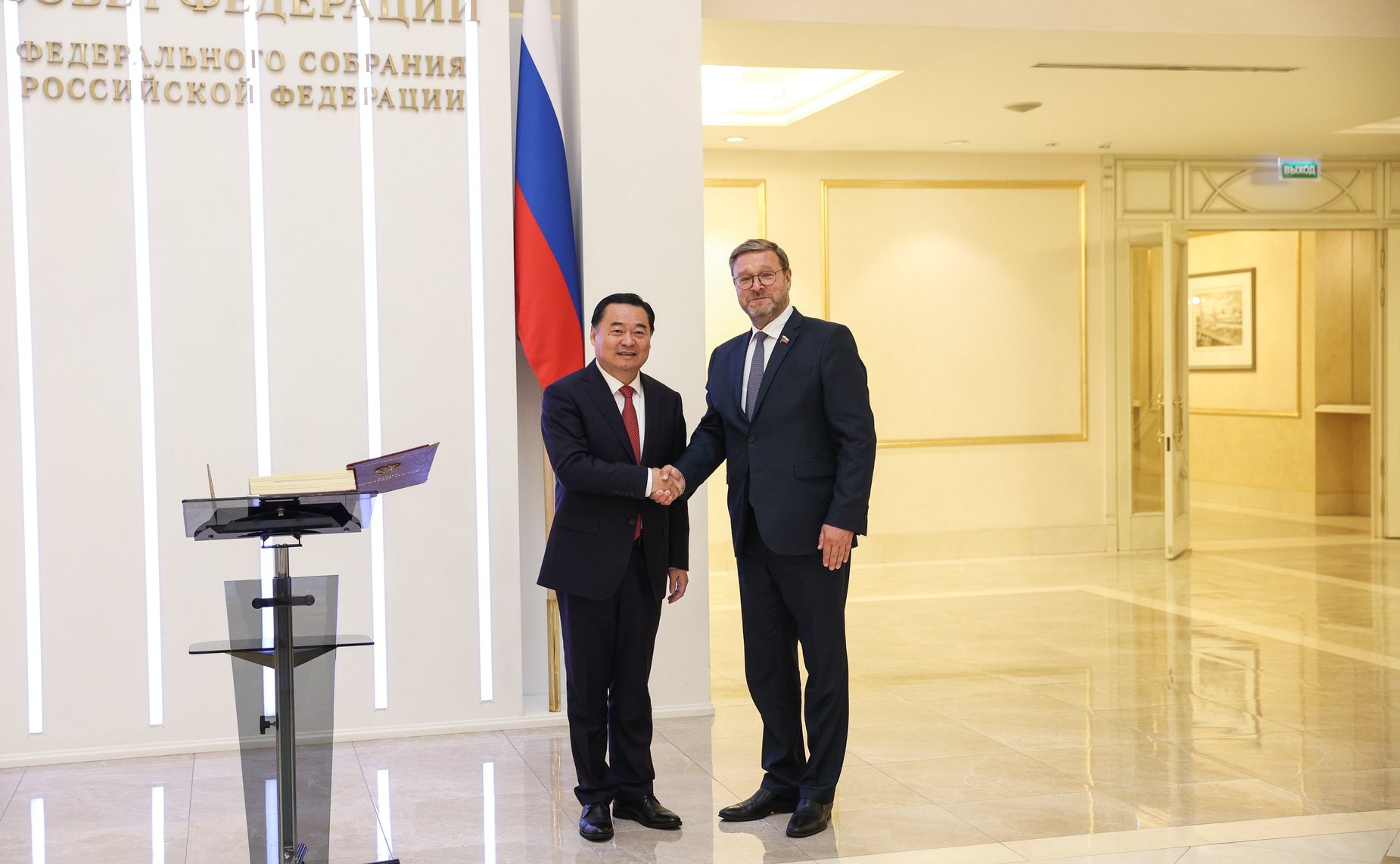 Валентина Матвиенко провела встречу с секретарем Комитета Коммунистической партии Китая провинции Ляонин, председателем Постоянного комитета Собрания народных представителей провинции Ляонин Хао Пэном