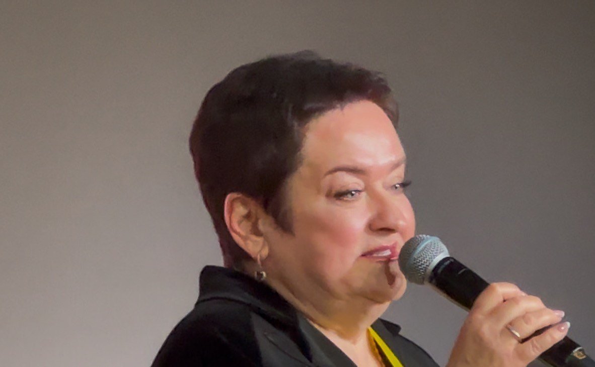 Лариса Мельник