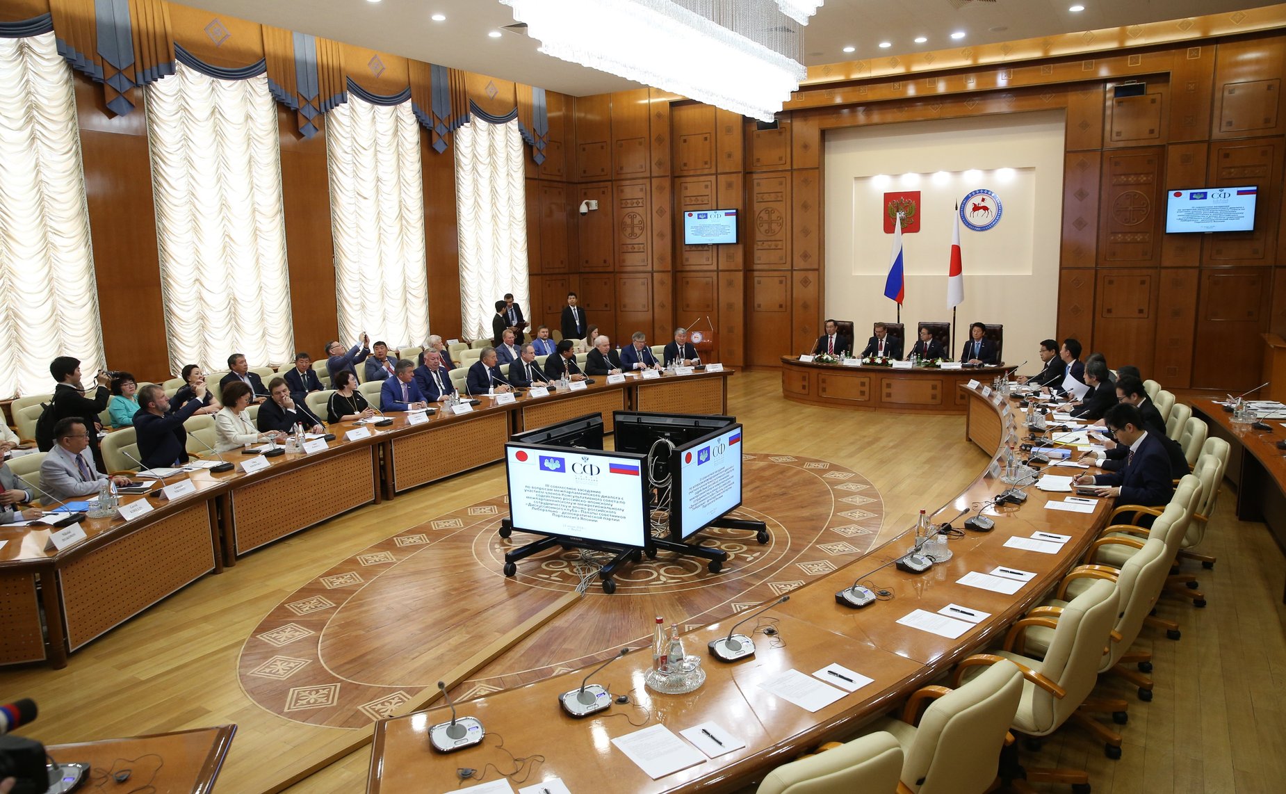 Совместное заседание Консультативного совета по содействию российско-японскому межпарламентскому и межрегиональному сотрудничеству