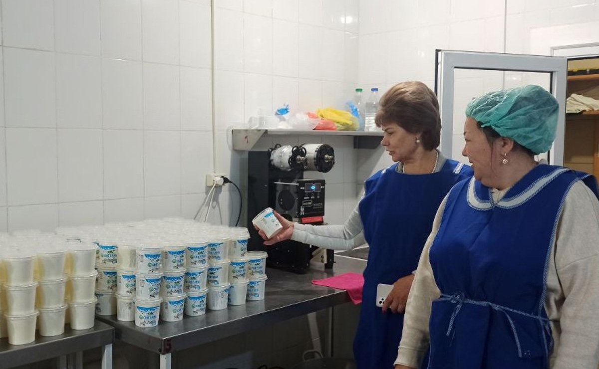 Татьяна Гигель в ходе рабочей командировки по региону побывала в фермерском хозяйстве ООО «Дружба»