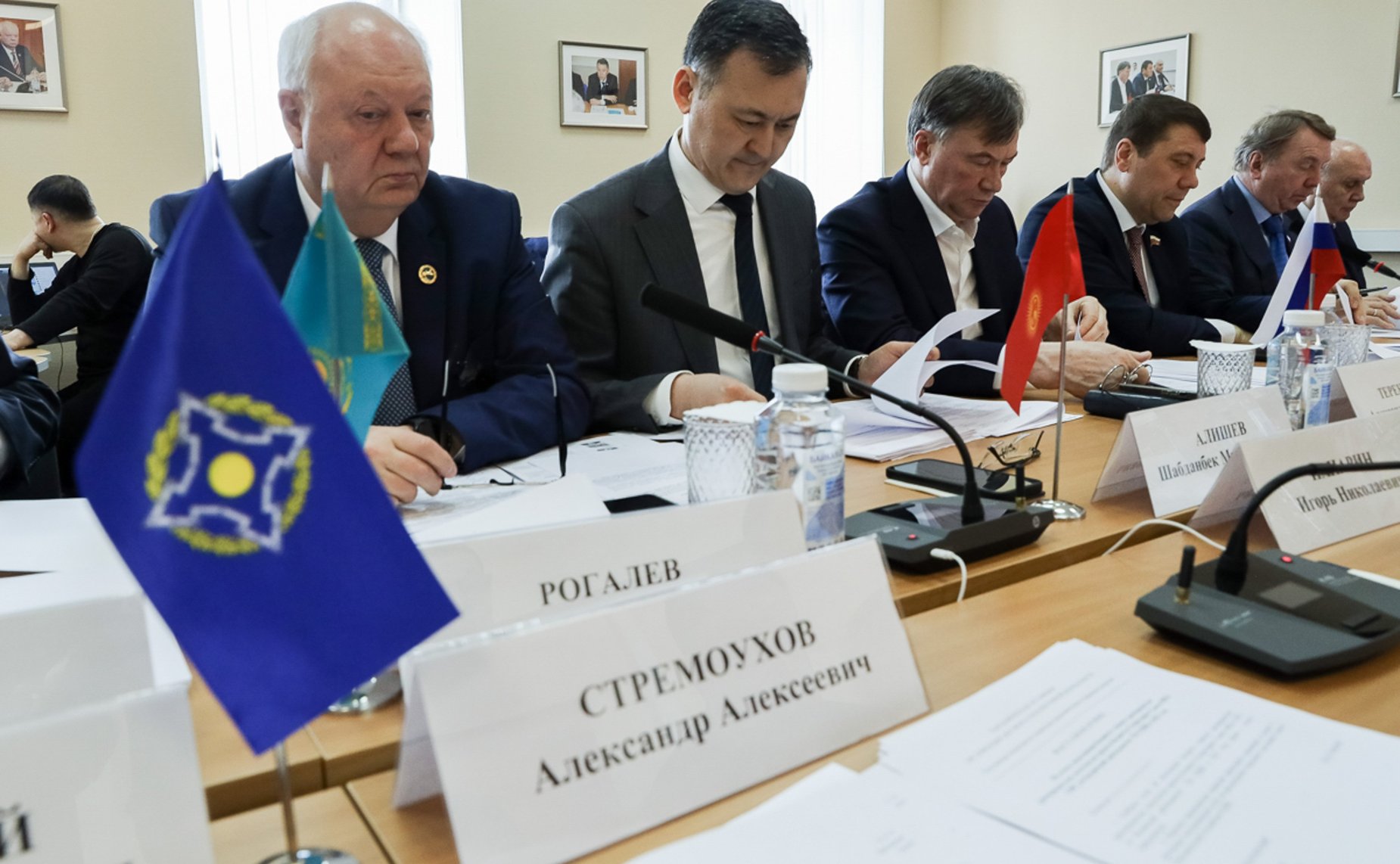 Сенаторы РФ приняли участие в заседаниях постоянных комиссий ПА ОДКБ в Санкт-Петербурге