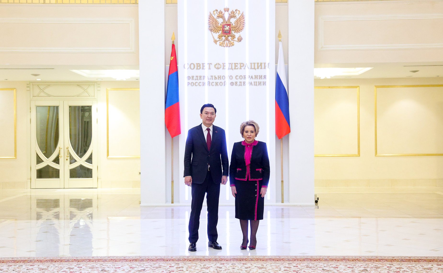 Валентина Матвиенко провела встречу с Председателем Великого Государственного Хурала Монголии Ням-Осорын Учралом