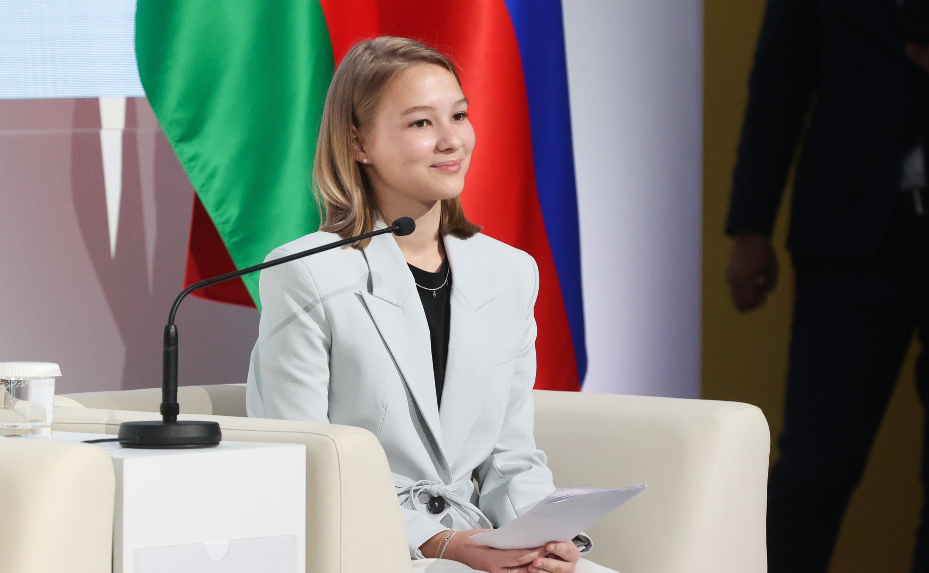 Встреча Председателя СФ Валентины Матвиенко и Председателя Совета Республики Национального собрания Республики Беларусь Натальи Кочановой с представителями молодежи России и Беларуси