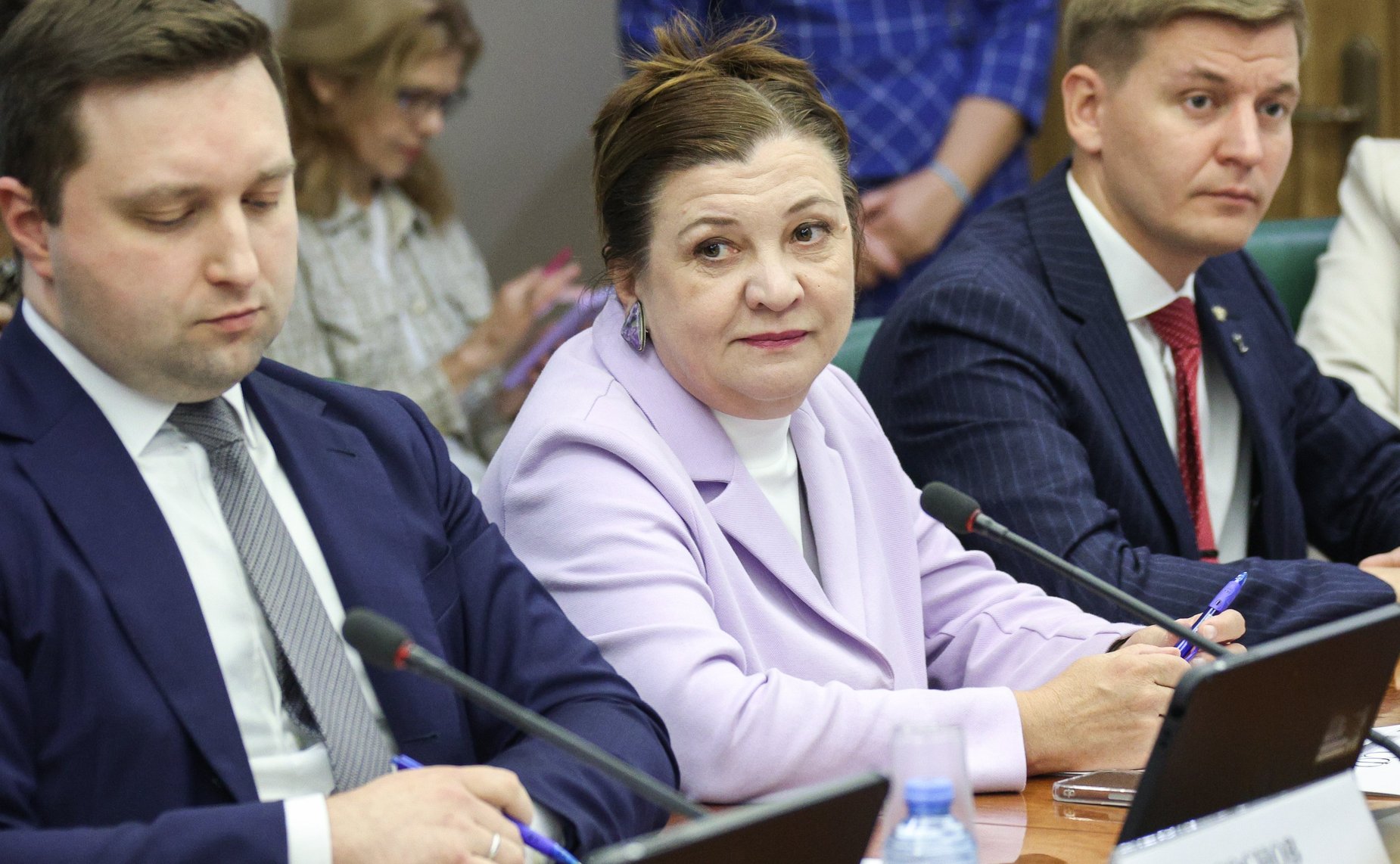 Круглый стол Комитета СФ по науке, образованию и культуре «Образ педагога и наставника в кинематографе, СМИ и рекламе»