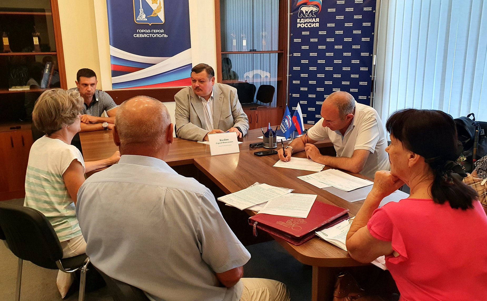 Сергей Колбин в ходе работы в регионе провел прием граждан по вопросам правовой поддержки