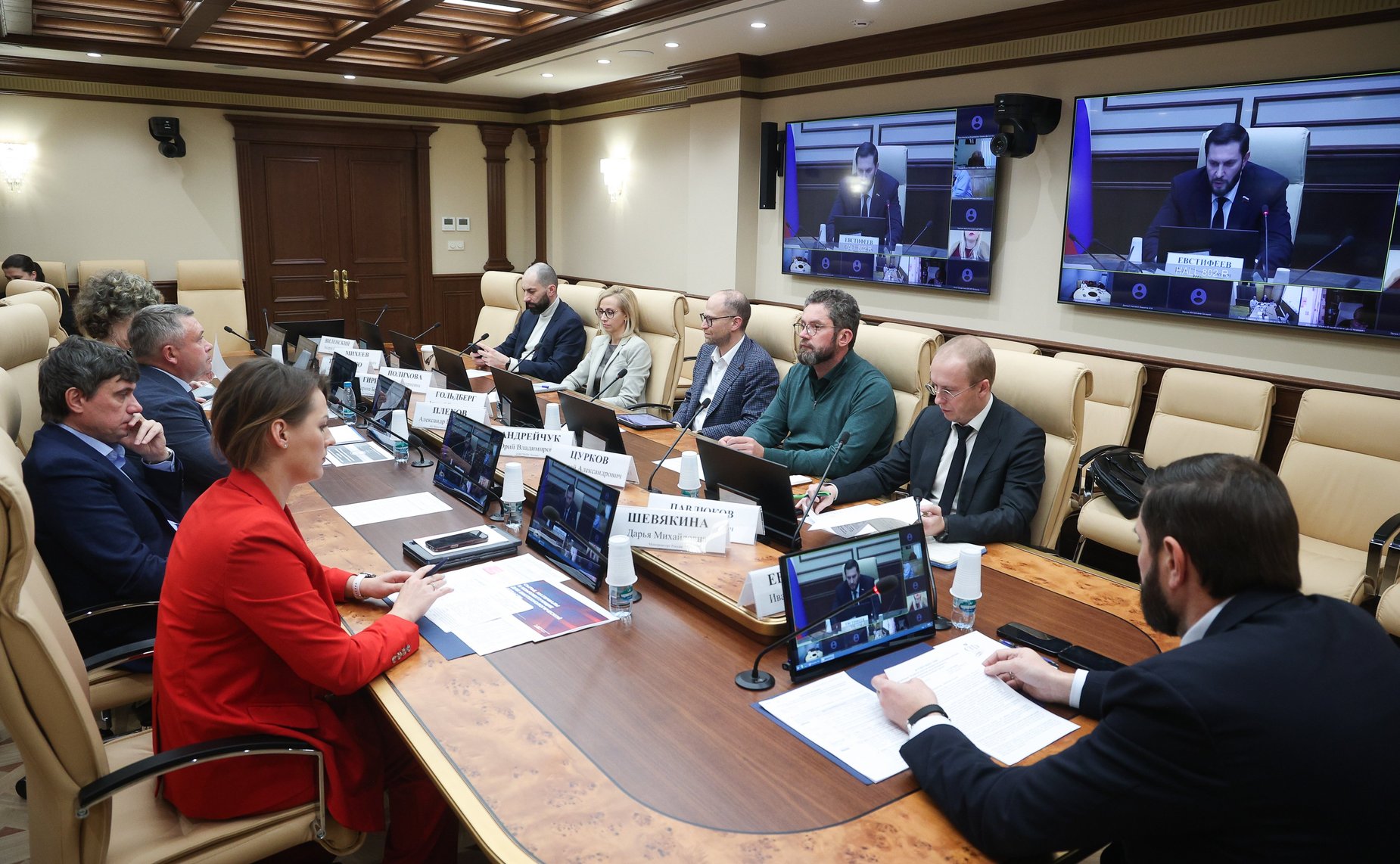 Совещание Комитет СФ по экономической политике «Разработка стратегии производства отечественных реактивов для обеспечения импортонезависимости биотехнологической отрасли»