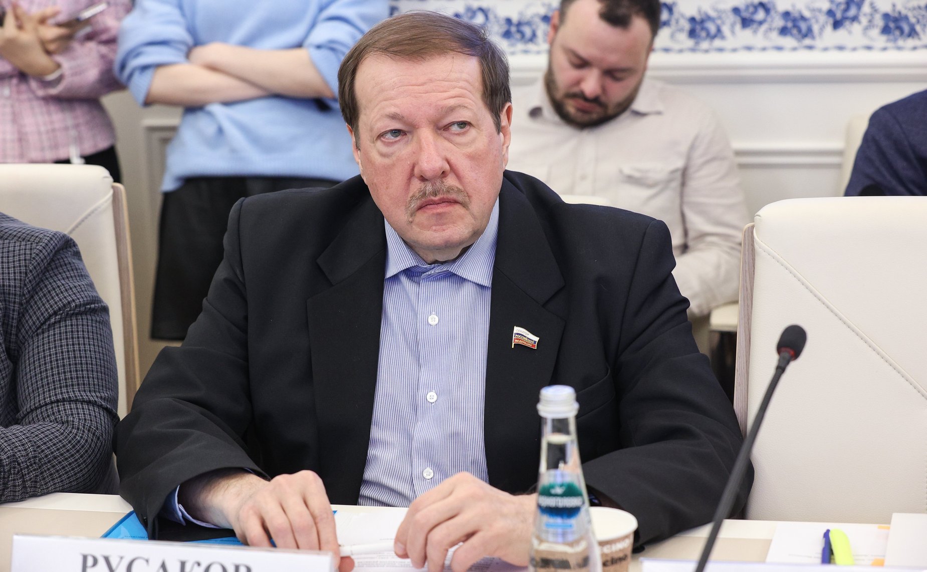 Александр Русаков