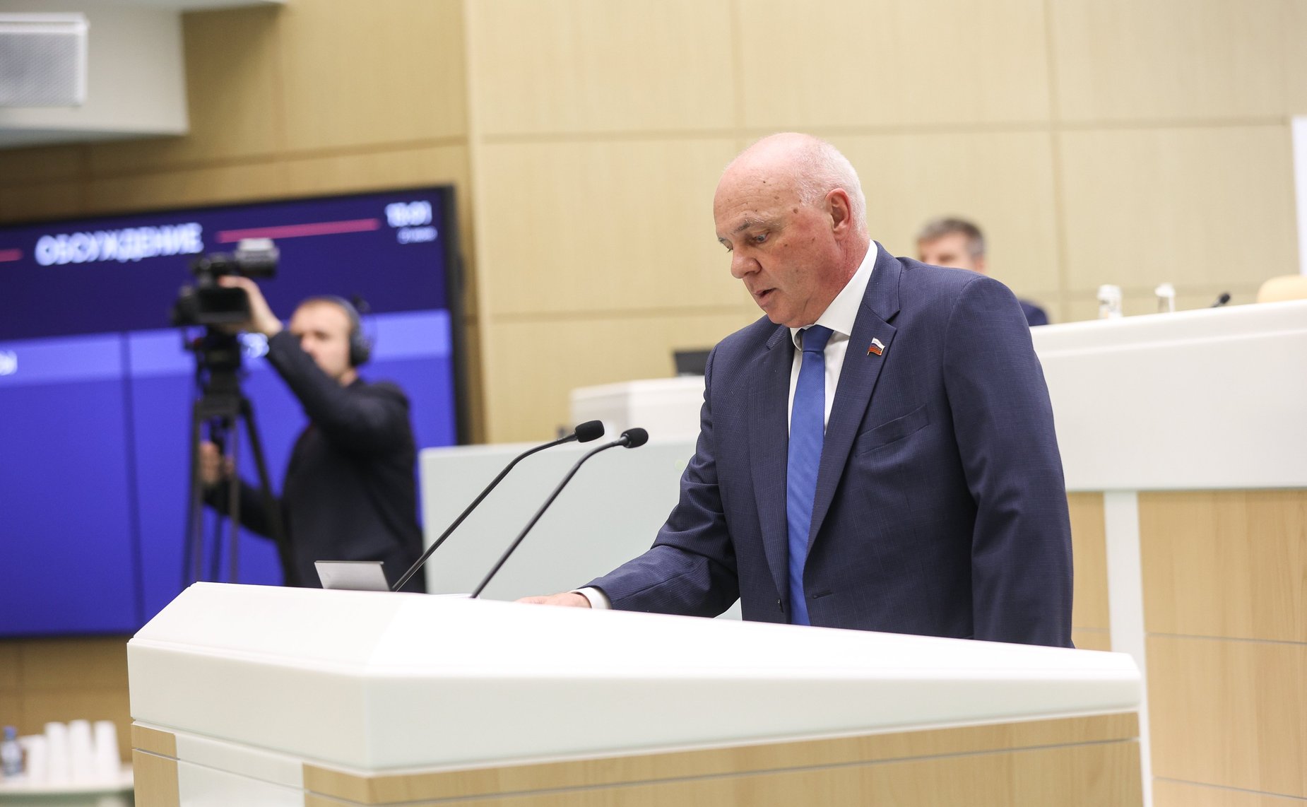 Андрей Шохин