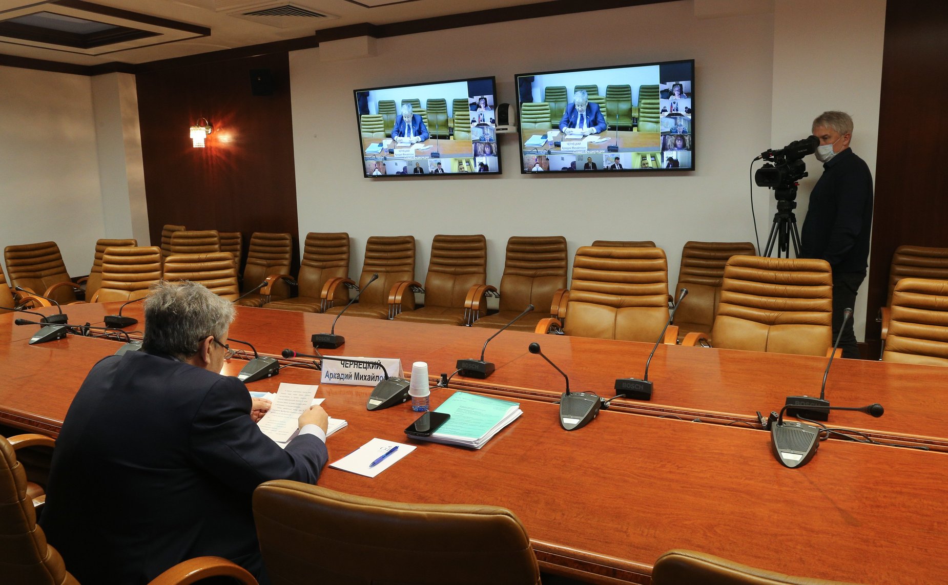 Парламентские слушания на тему «Проблемы определения правового статуса апартаментов как объекта недвижимости»