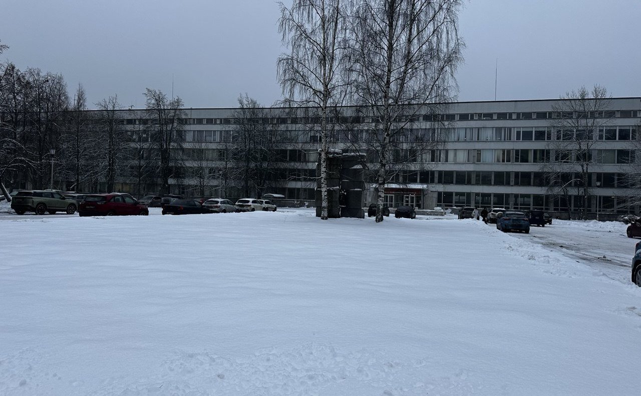 Памятник первому ненецкому филологу, переводчику и собирателю фольклора Антону Пырерко, погибшему при защите Ленинграда в годы Великой Отечественной войны, планируется установить на территории Санкт-Петербургского государственного университета