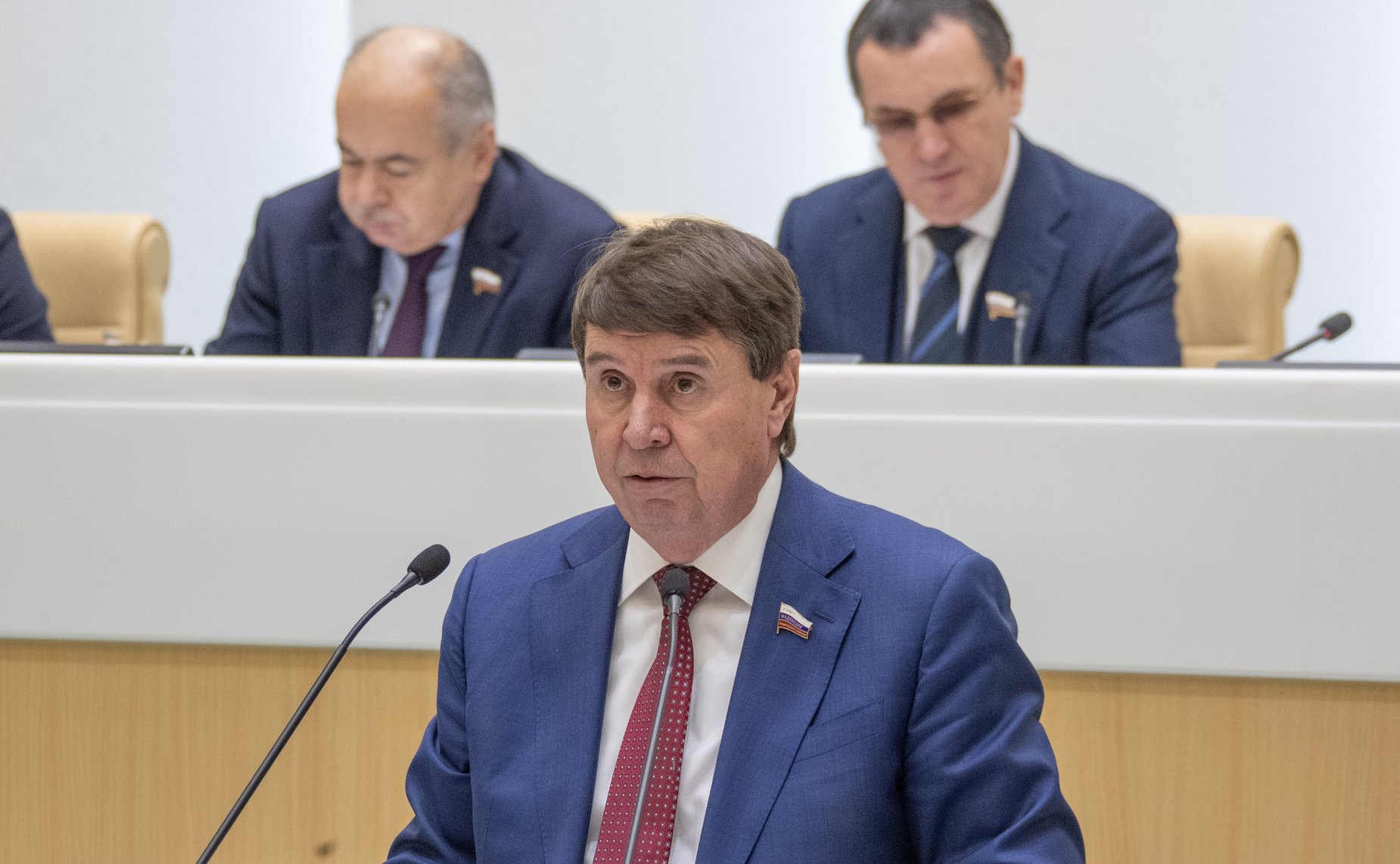 Сергей Цеков