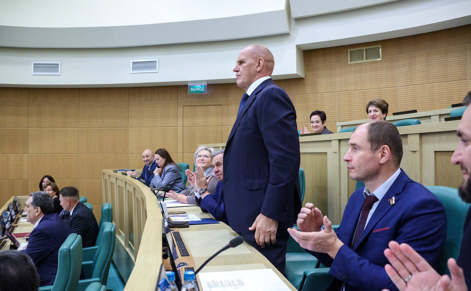 Александр Карелин