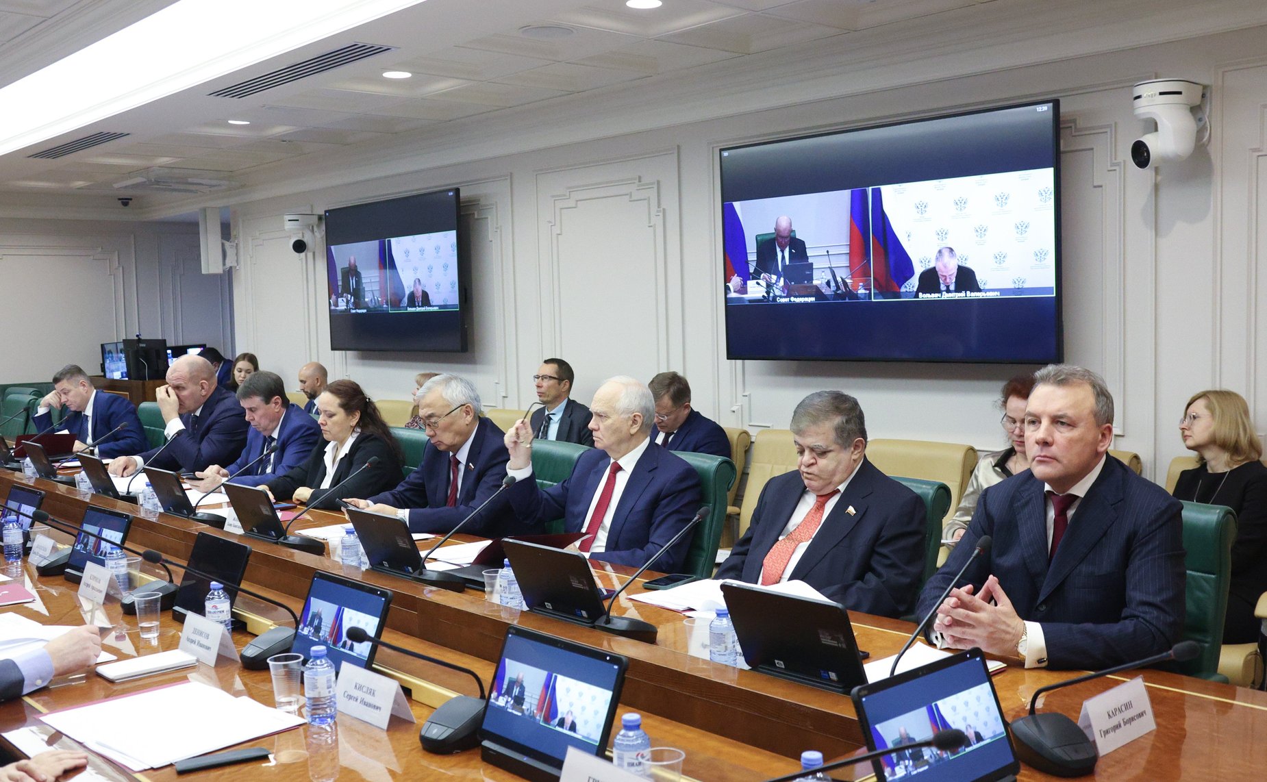 Заседание Комитета СФ по международным делам