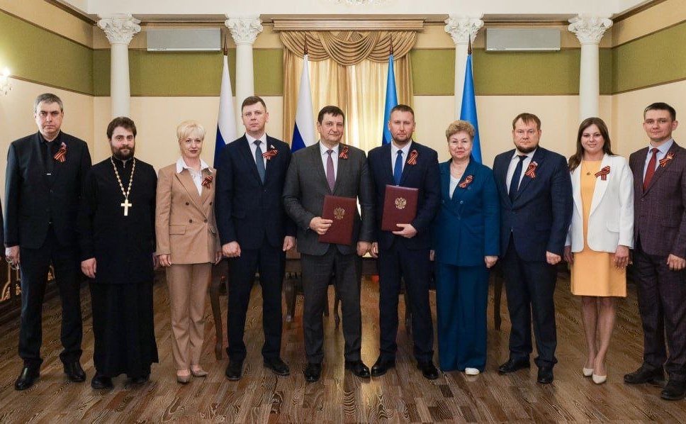 Ольга Бас в ходе поездки в регион приняла участие во встрече между парламентариями Народного Совета ЛНР и Смоленской областной Думы