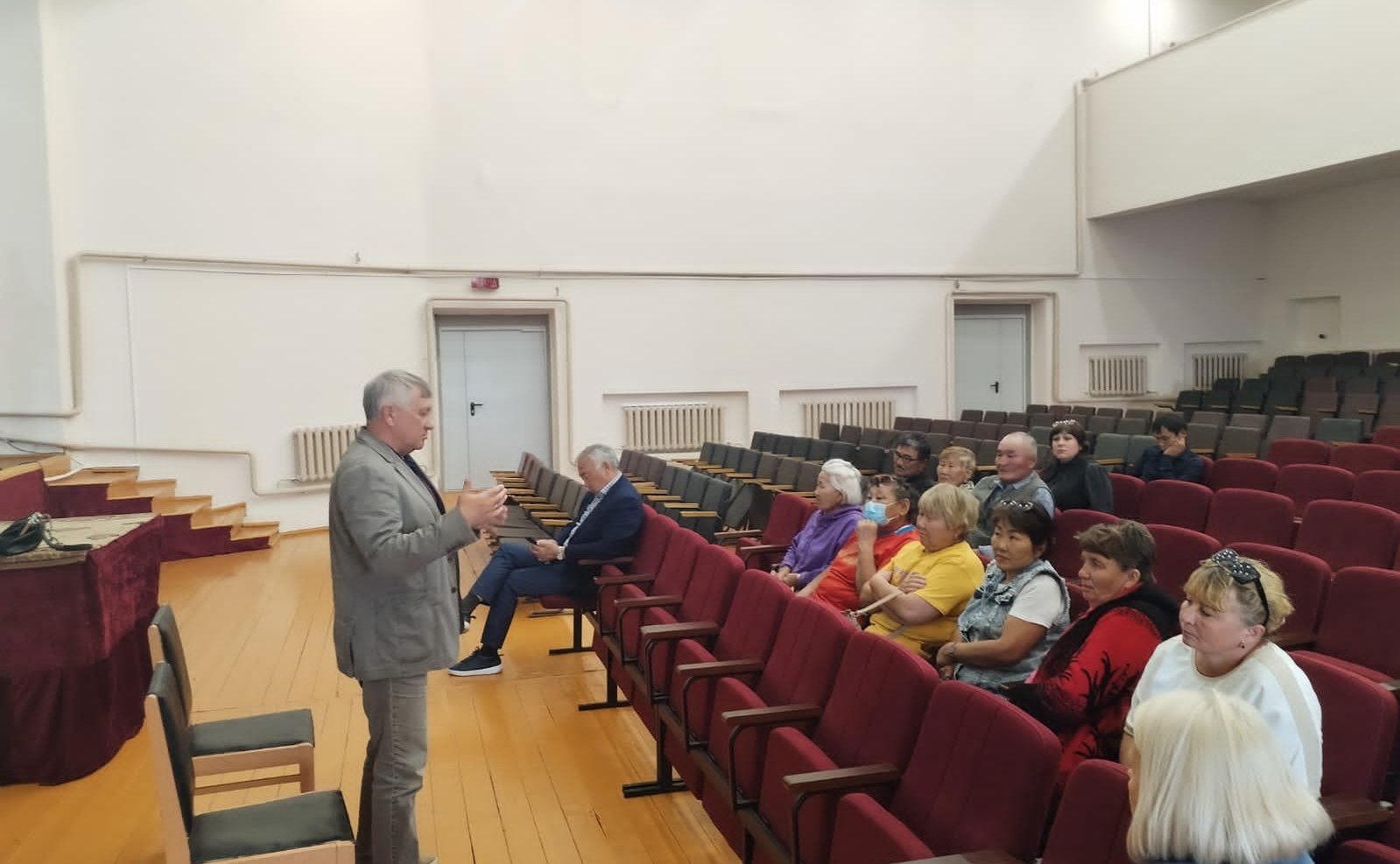 Сергей Михайлов и Баир Жамсуев проверили готовность образовательных учреждений Забайкальского края к началу учебного года