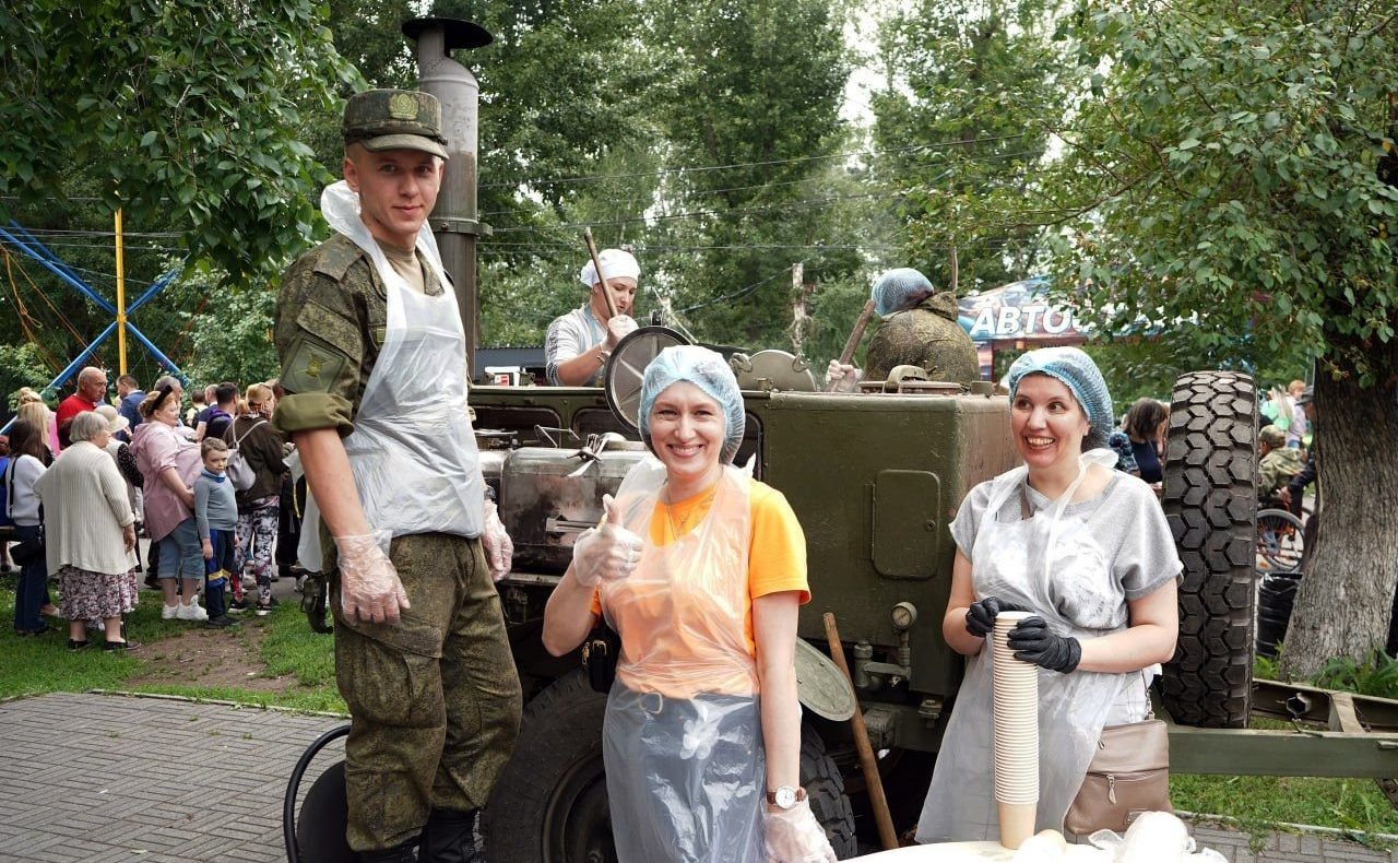 Маргарита Павлова в ходе работы в регионе приняла участие в мероприятии, организованном для семей военнослужащих, чьи родственники находятся в зоне проведения специальной военной операции