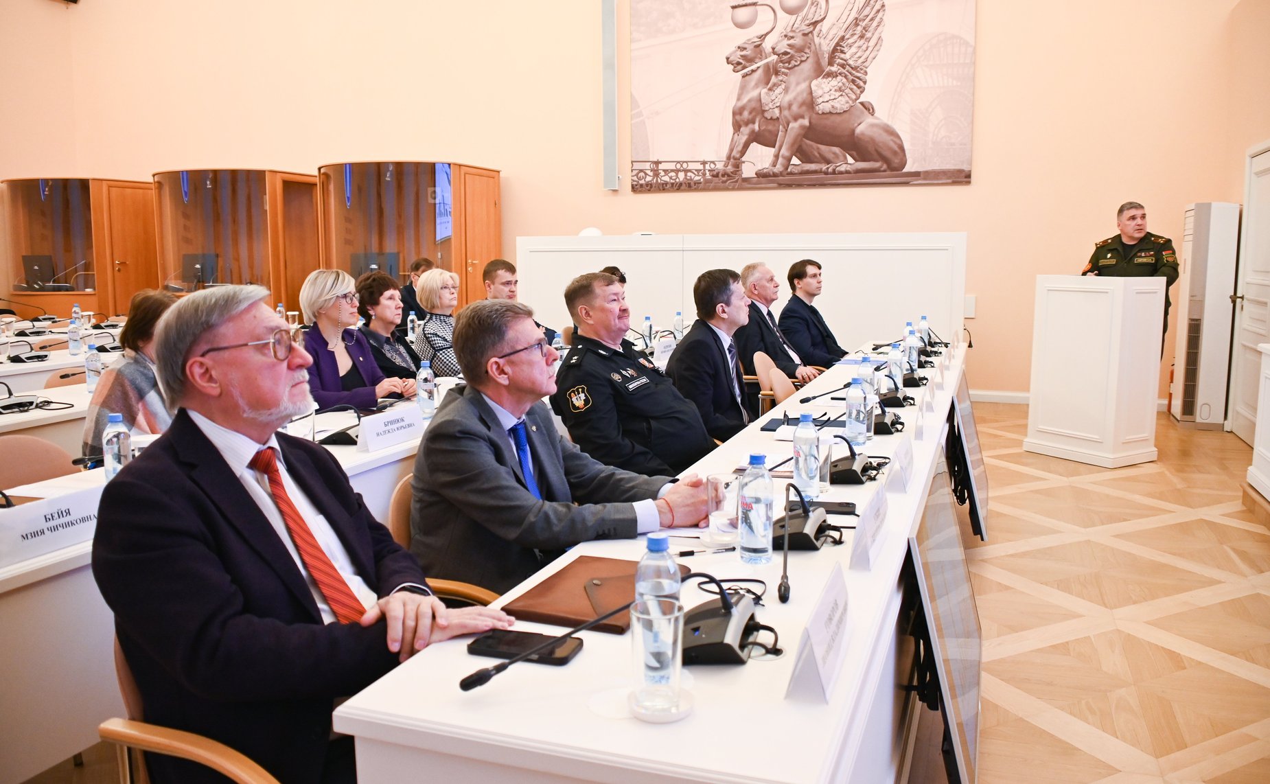 Андрей Серёжников провел секцию «Мемориализация войны и Победы: пространства и предметы памяти»