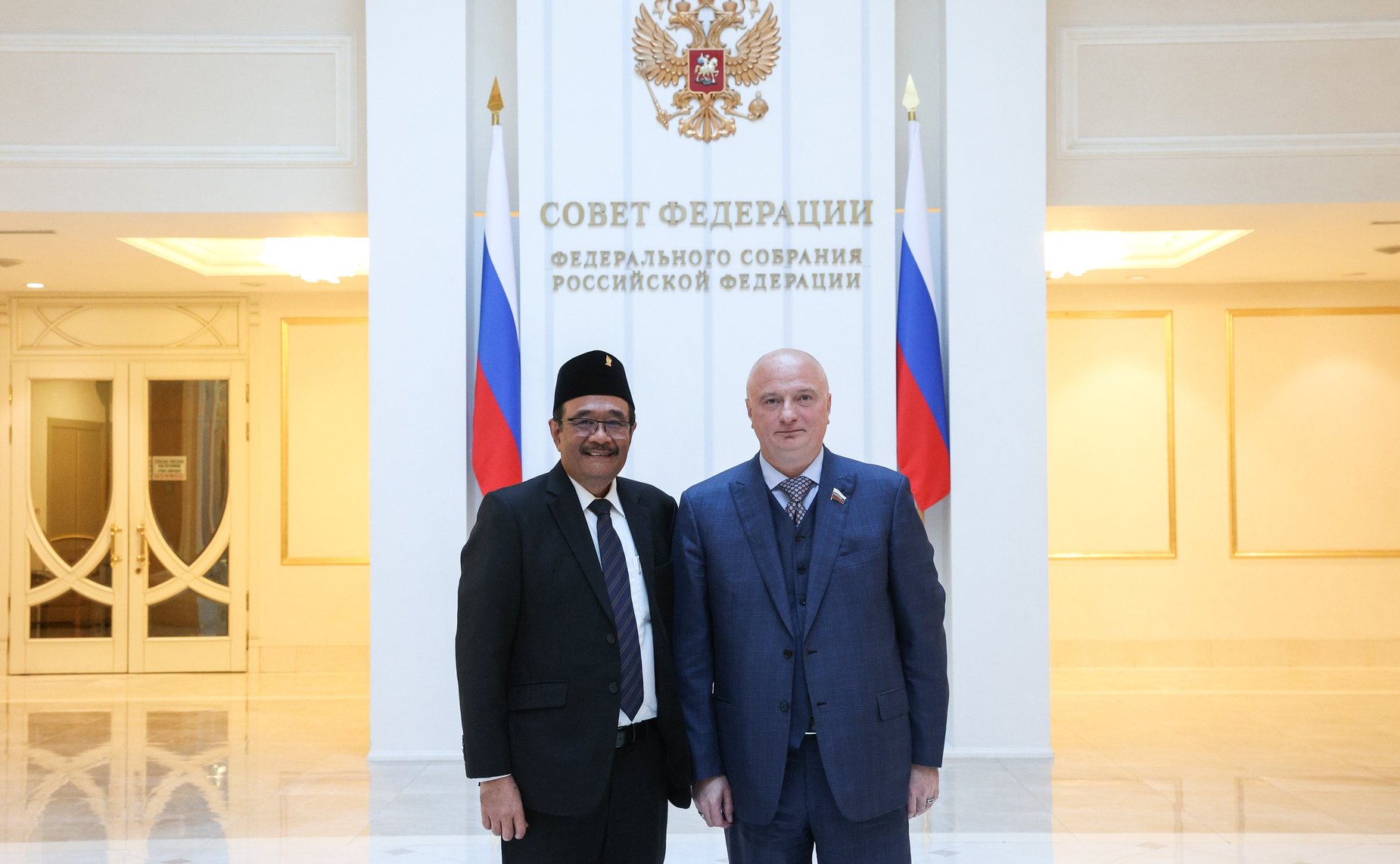 Встреча председателя Комитета СФ по конституционному законодательству и государственному строительству Андрея Клишаса с руководителем Комитета по исследованиям Народного консультативного конгресса Республики Индонезии
