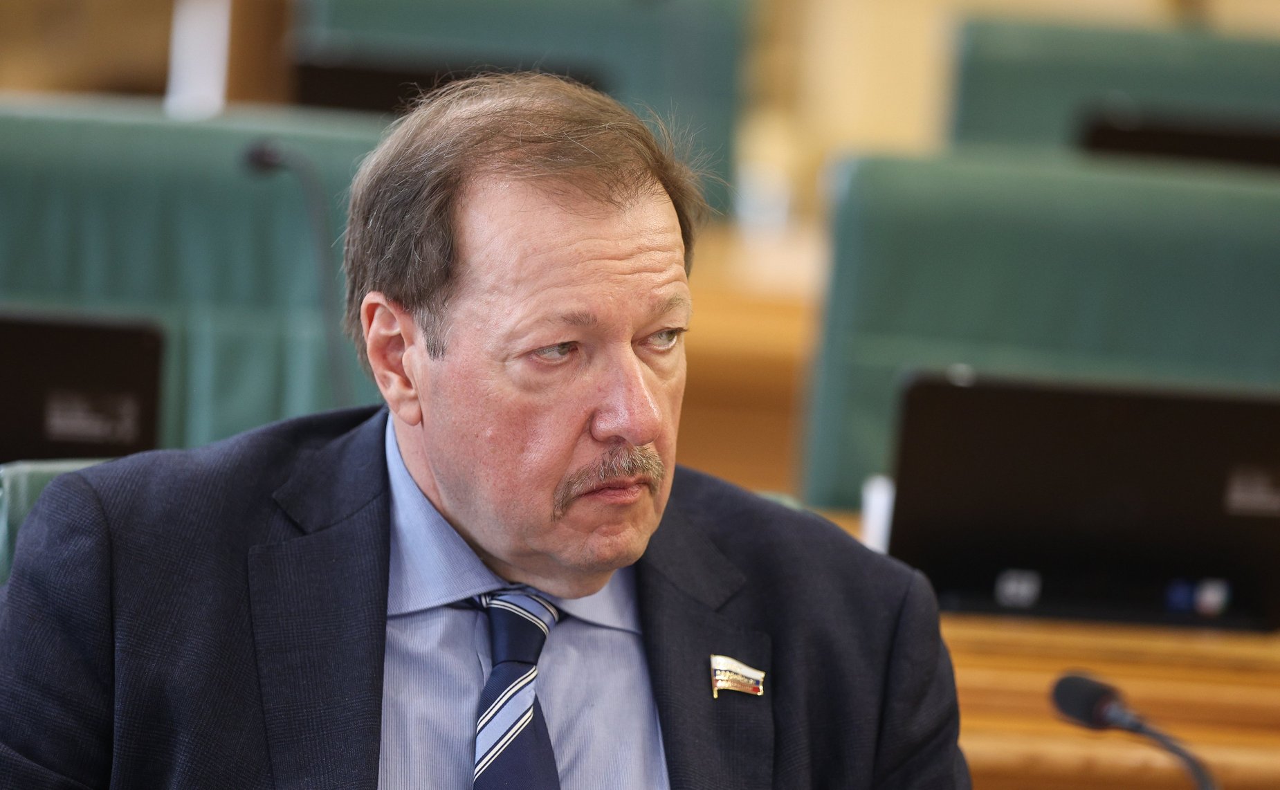 Александр Русаков