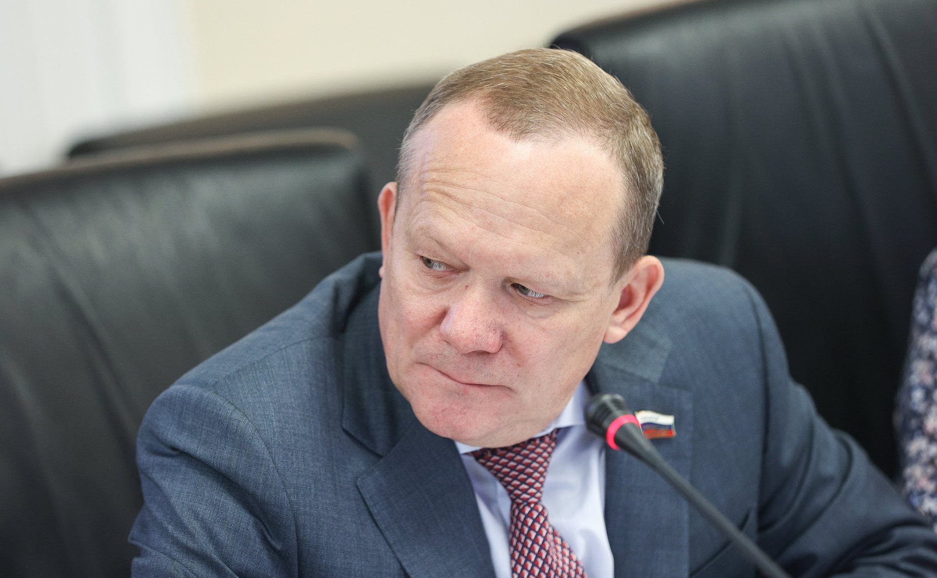 Виктор Зобнев