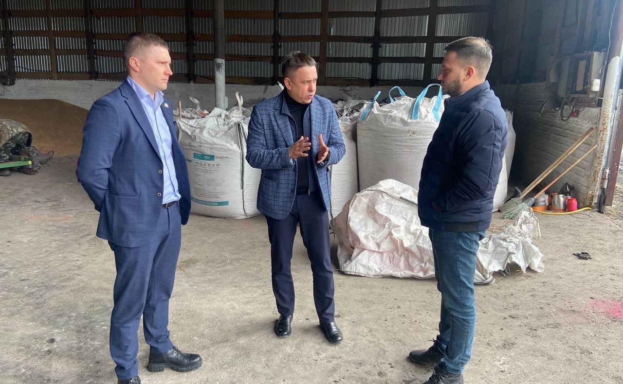 Айрат Гибатдинов обсудил ход подготовки к проведению весенне-полевых работ