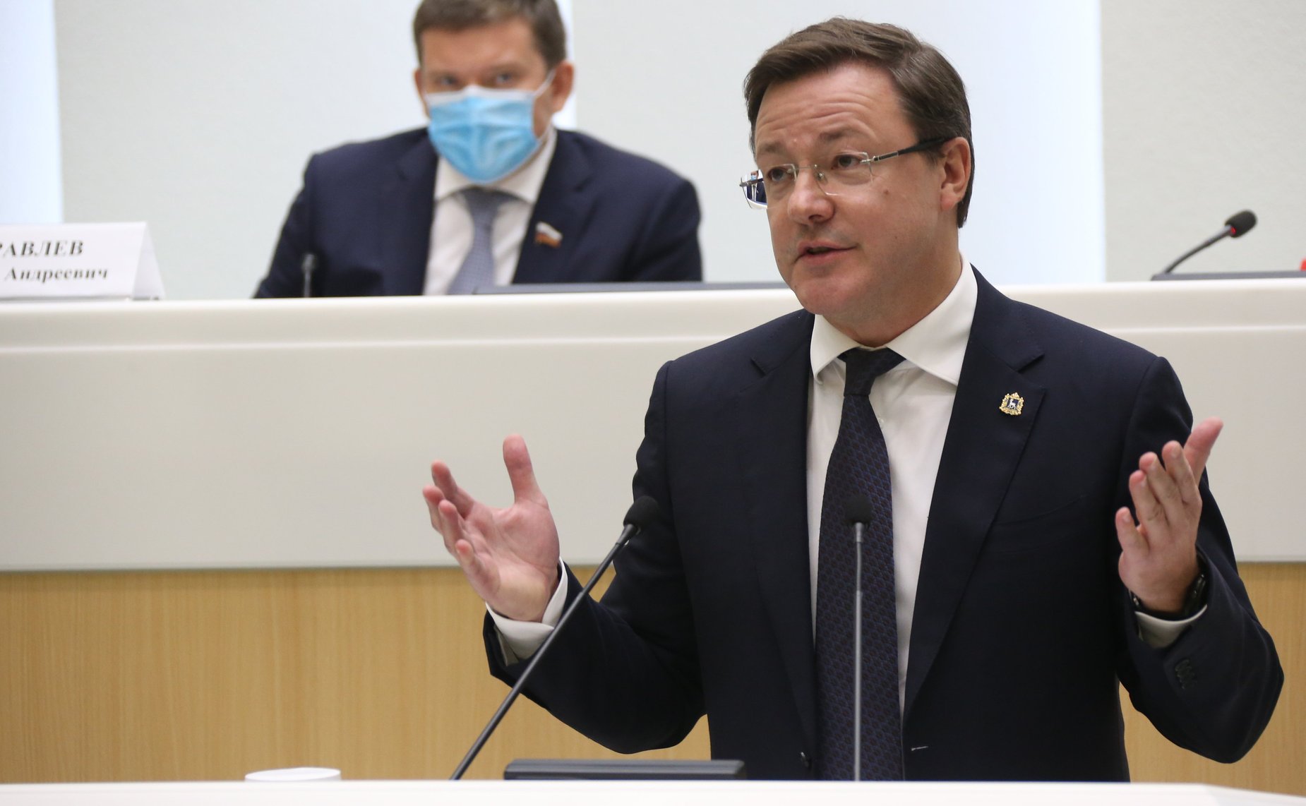 Дмитрий Азаров