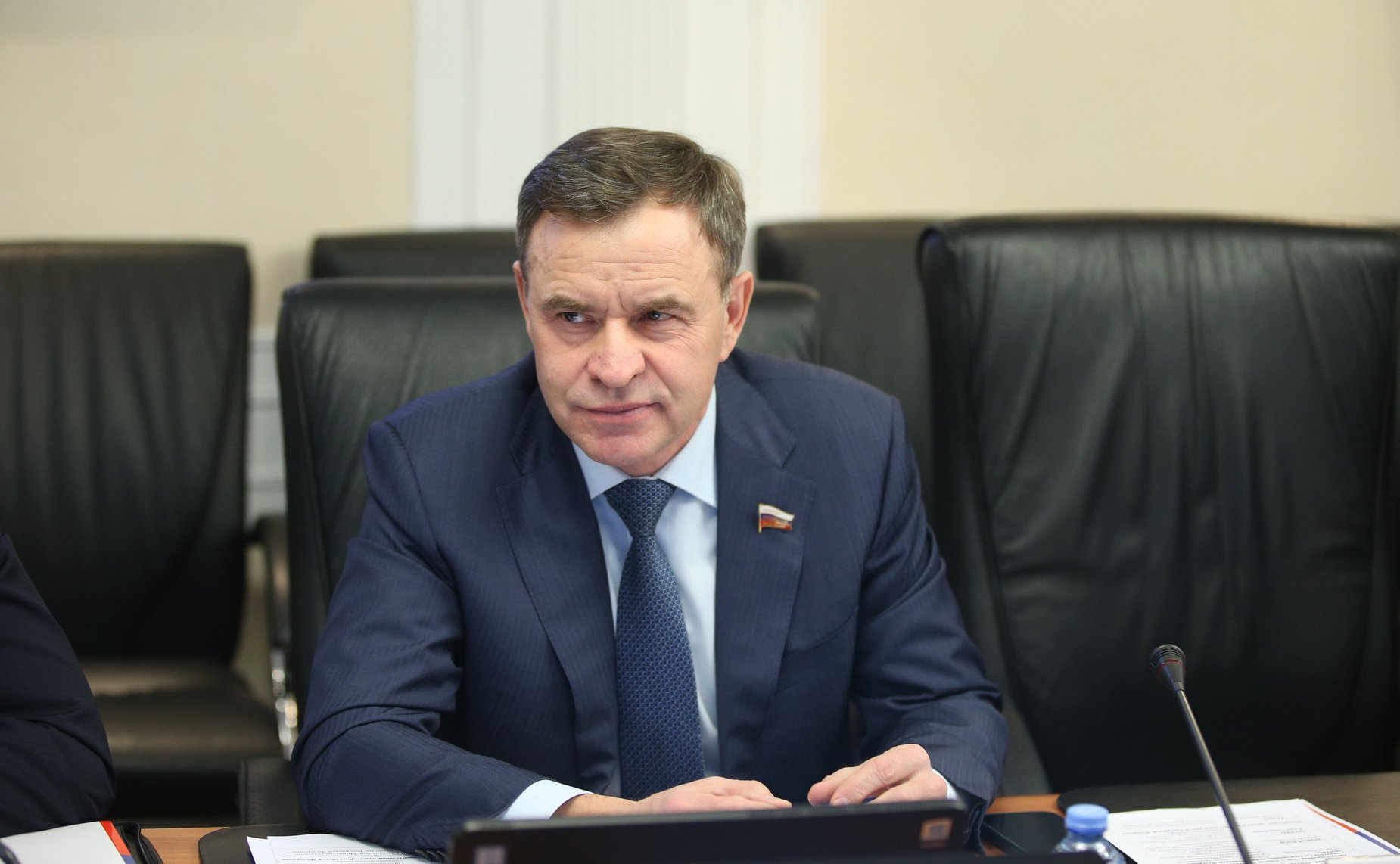 Виктор Новожилов