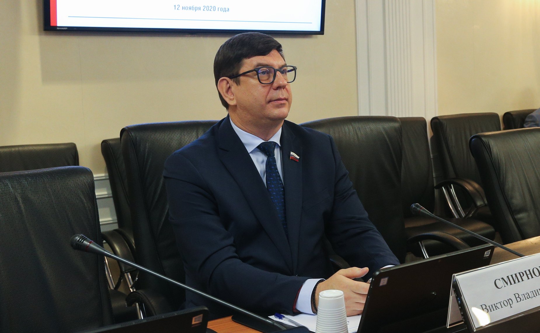 Виктор Смирнов