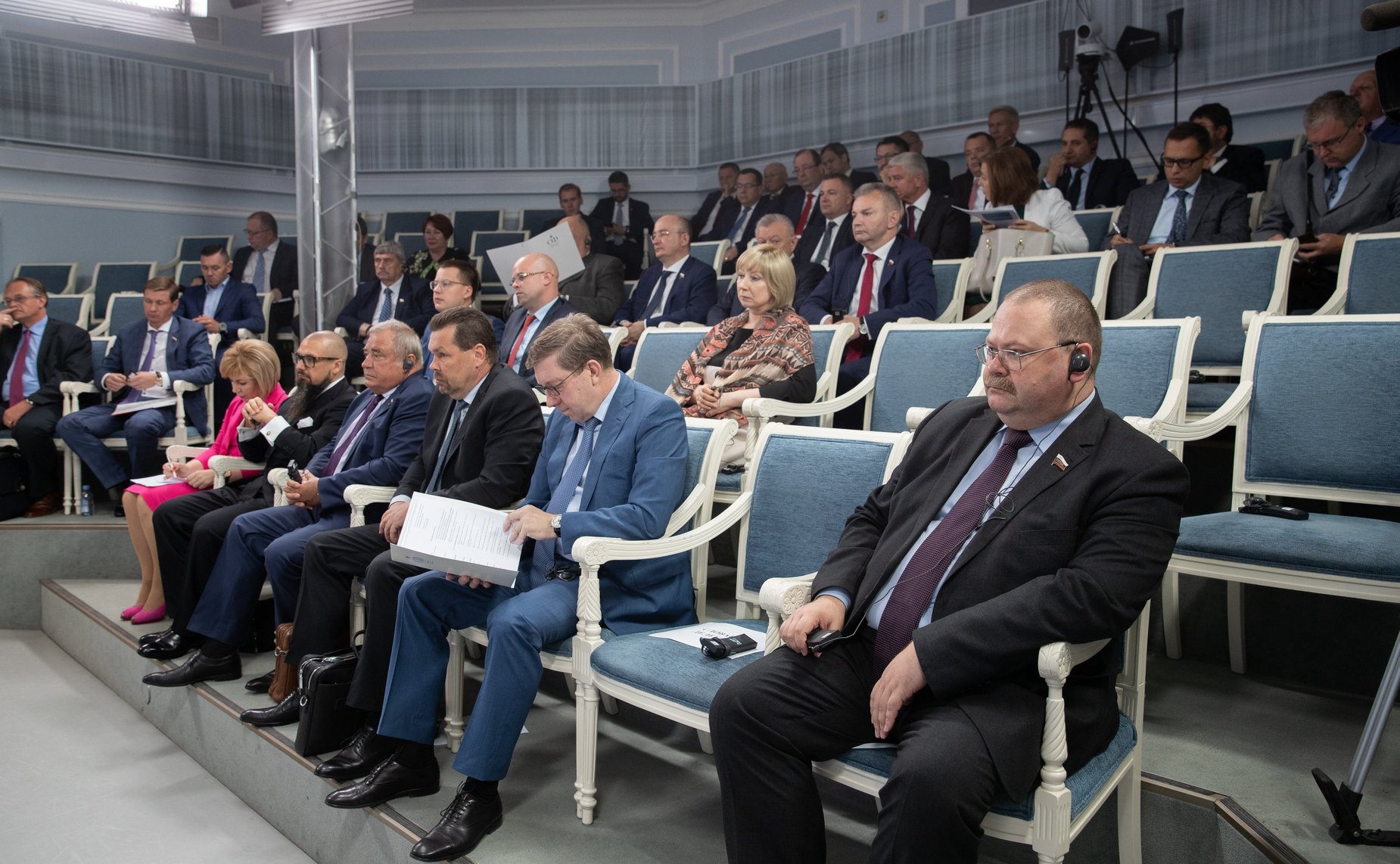 Олег Мельниченко