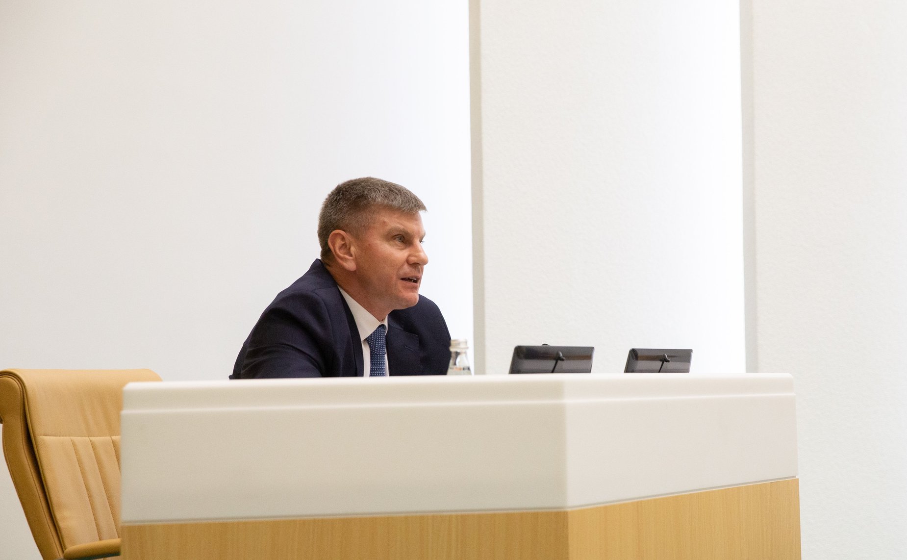 Геннадий Голов