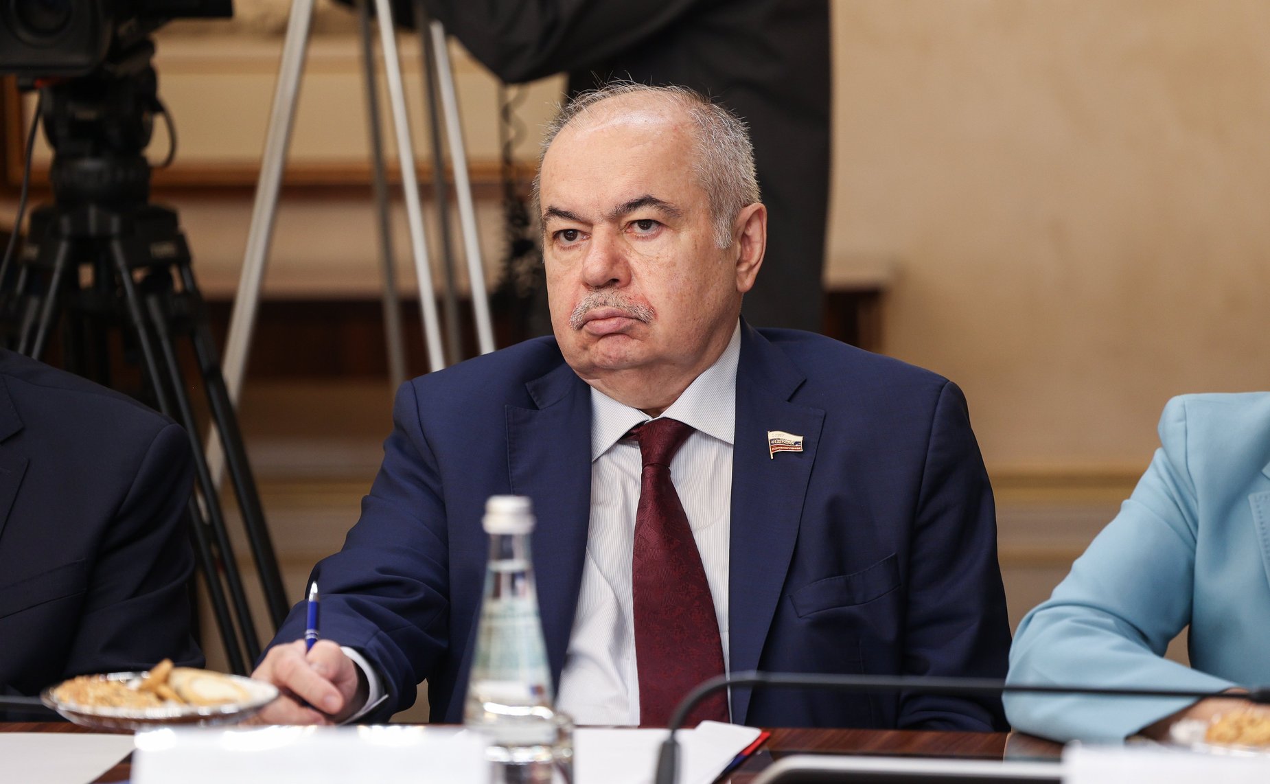 Ильяс Умаханов