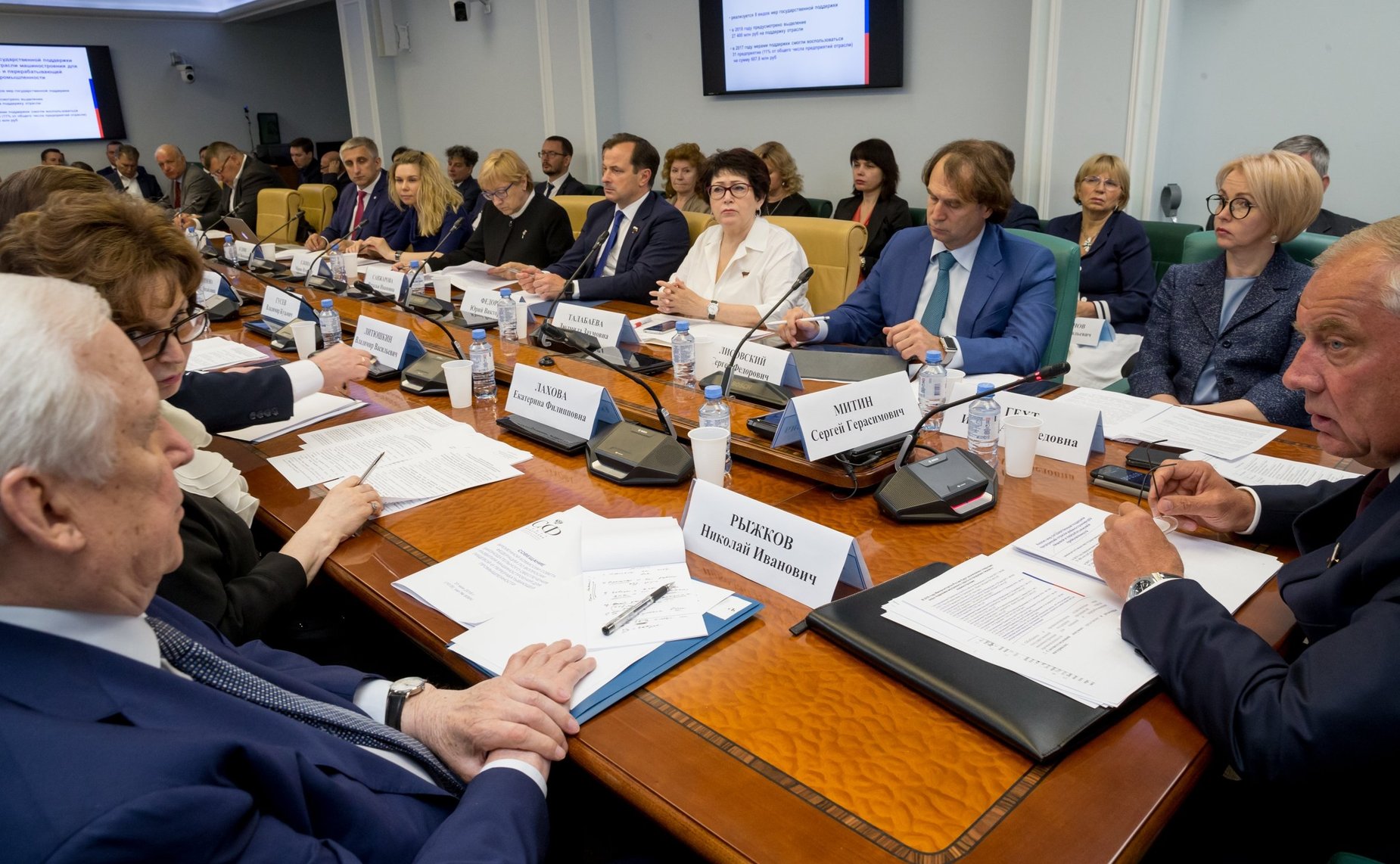 Заседание Временной комиссии СФ по вопросам законодательного обеспечения развития машиностроения для пищевой и перерабатывающей промышленности