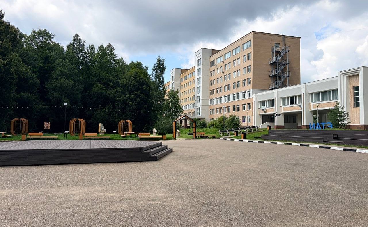 Анатолий Артамонов в рамках поездки в Обнинск посетил Технопарк