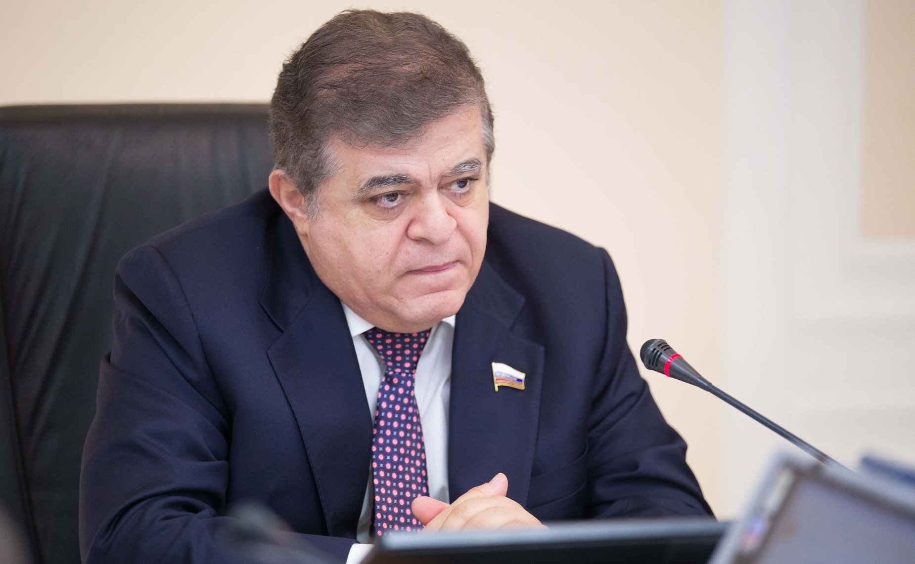 В. Джабаров